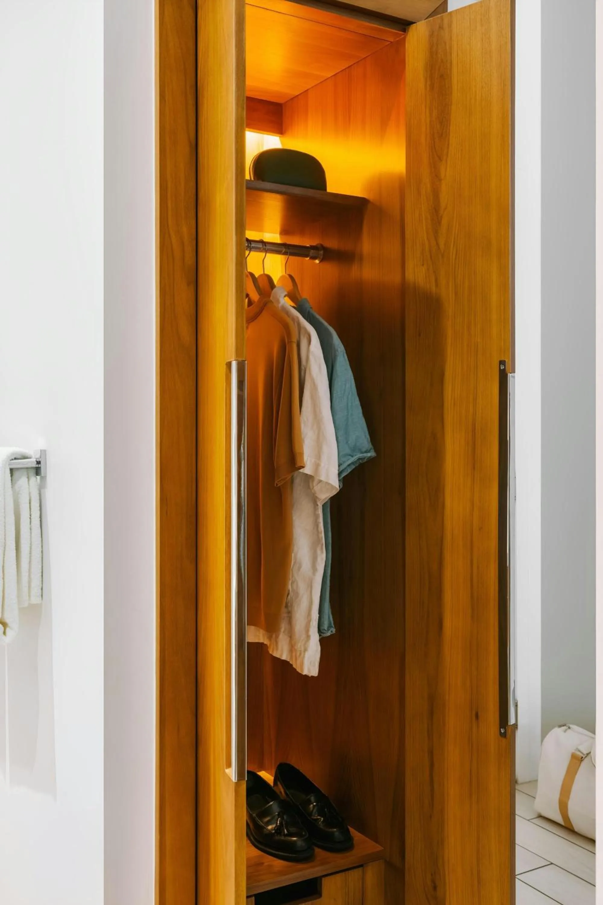 Bedroom in The Circ Hotel Hollywood, Sonder by Marriott Bonvoy