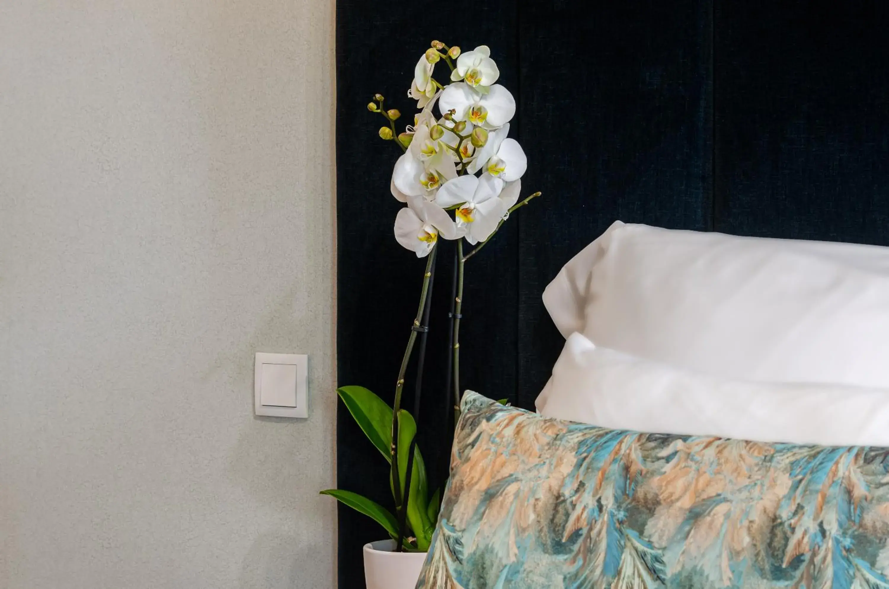 Family Room with Balcony (4 Adults) in Hotel DAH - Dom Afonso Henriques Family Room with Balcony (4 Adults) in Hotel DAH - Dom Afonso Henriques