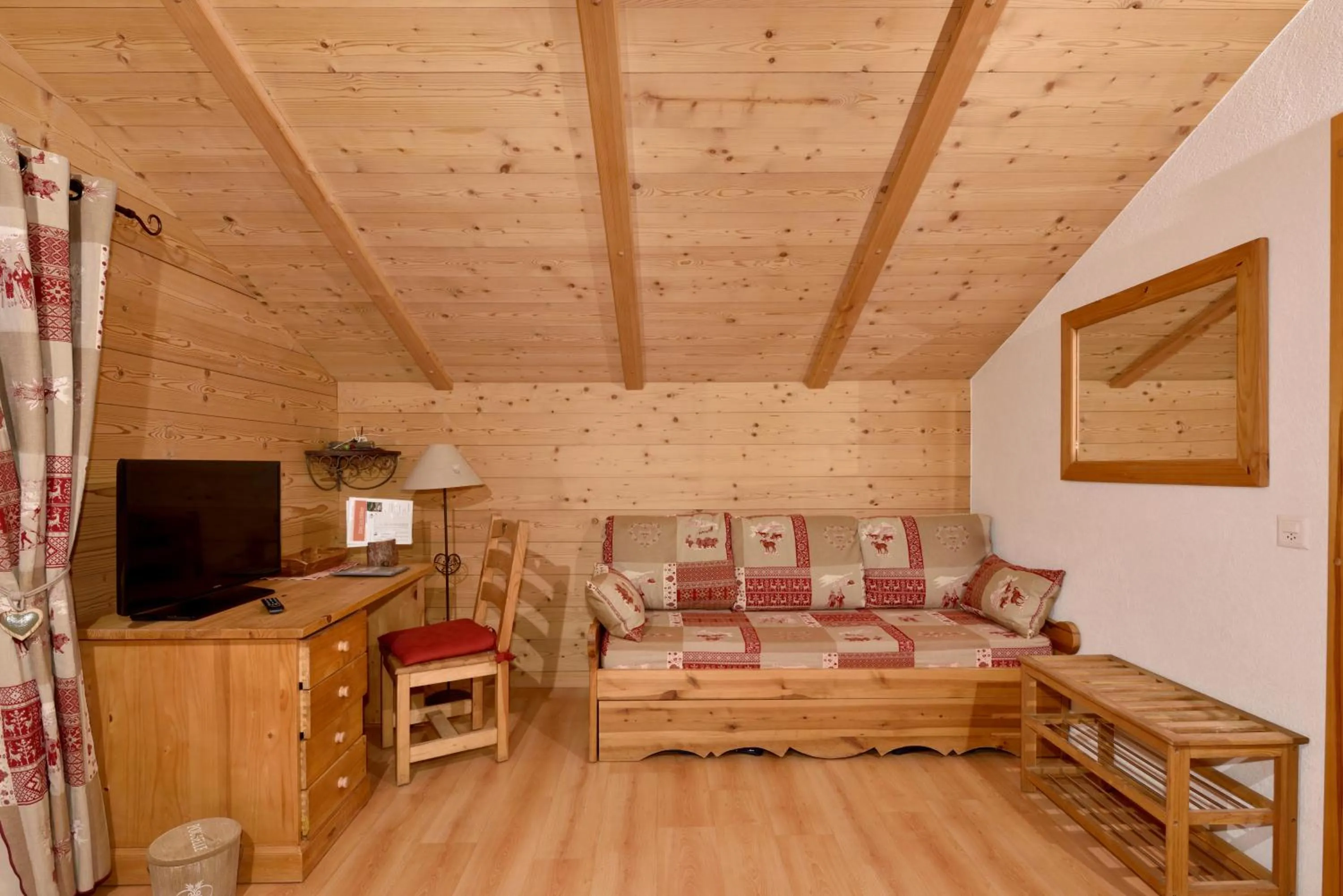 Living room in Hotel Les Mélèzes
