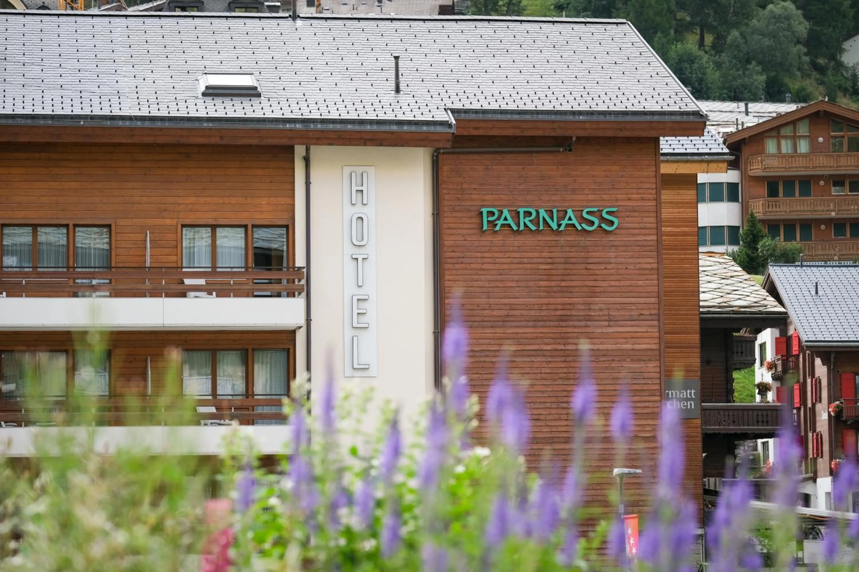 Property building in Hotel Parnass