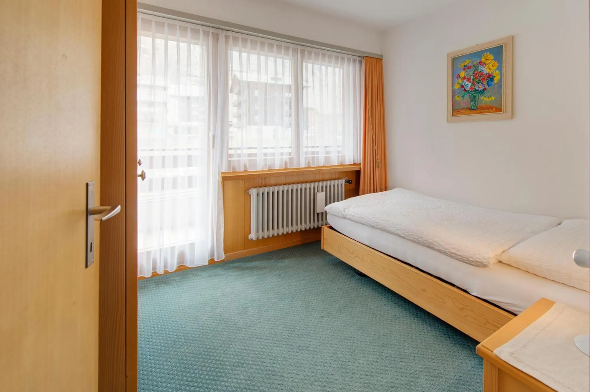 Photo of the whole room, Bed in Hotel Parnass