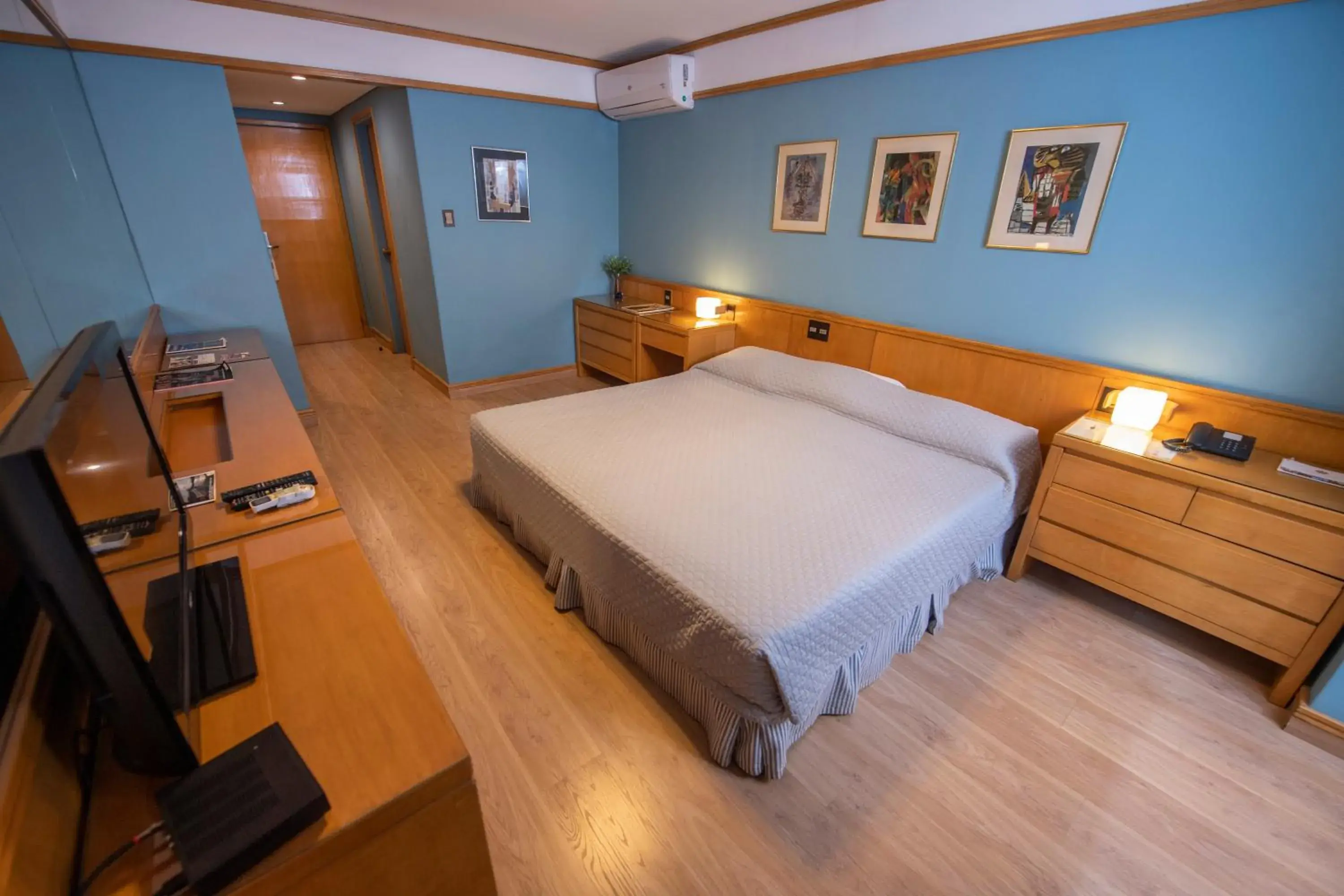 Superior Double Suite in Hotel Cecilia Superior Double Suite in Hotel Cecilia