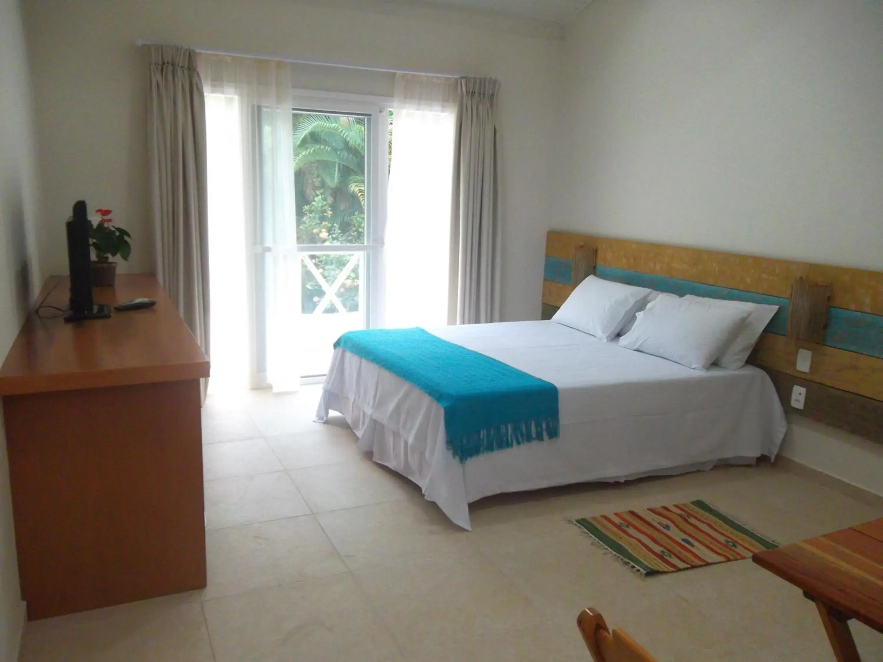 Deluxe Room with Balcony in Ilha Deck Hotel Deluxe Room with Balcony in Ilha Deck Hotel