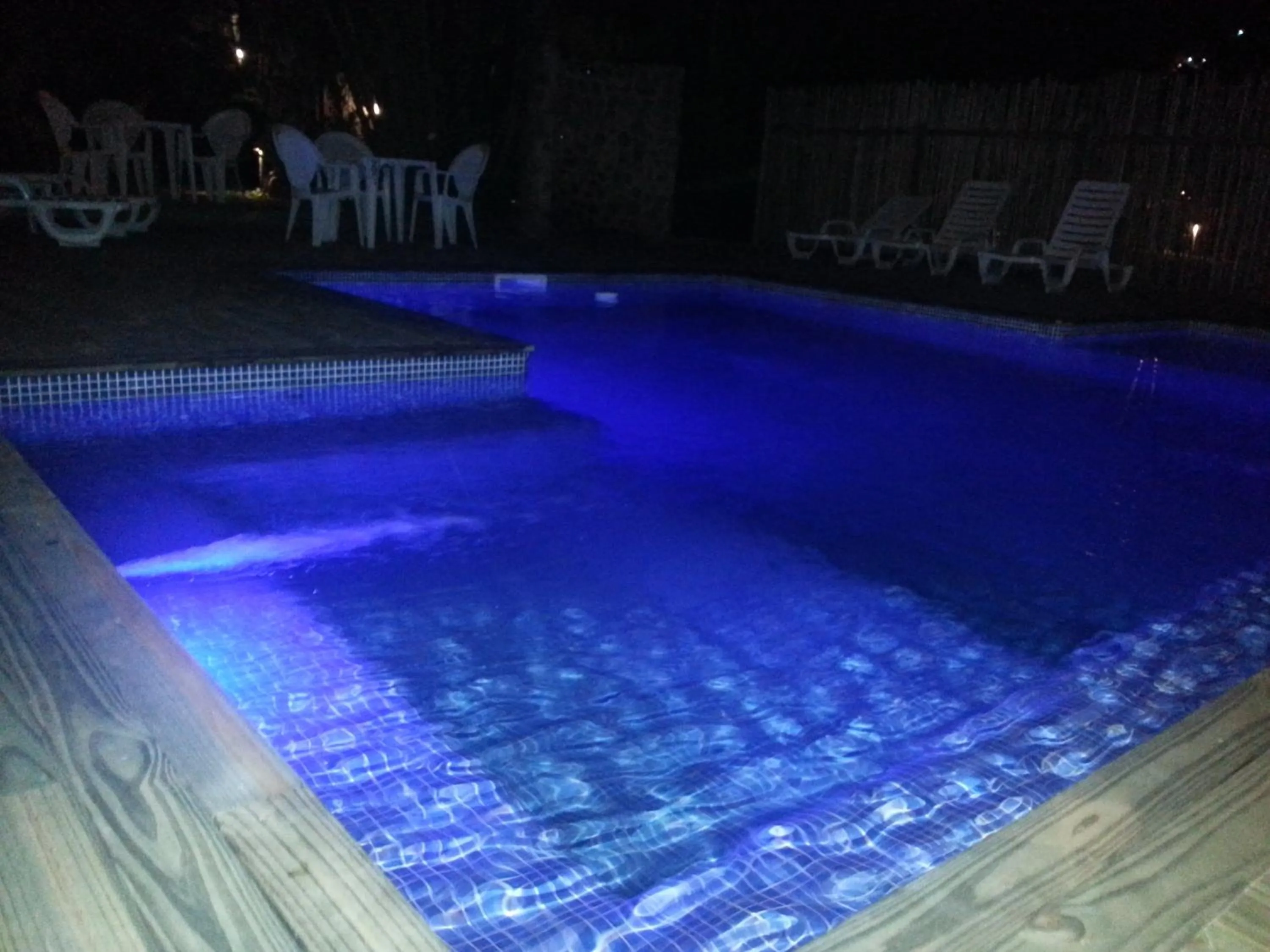 Night in Ilha Deck Hotel