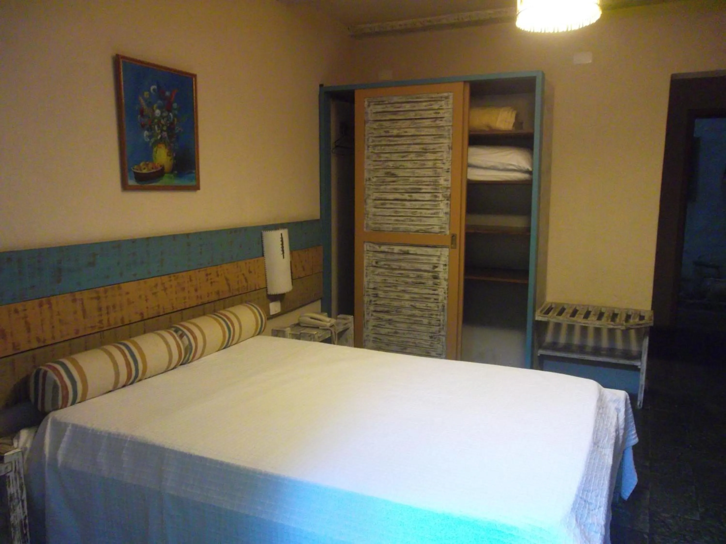 Bed in Ilha Deck Hotel