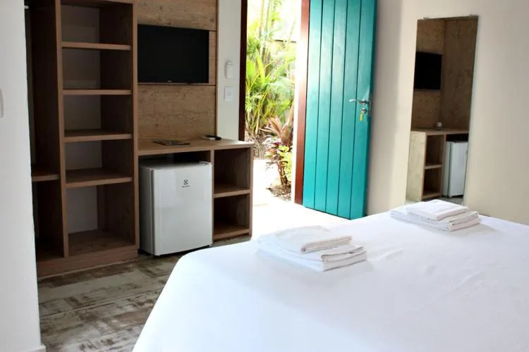 Bedroom, Bed in Ilha Deck Hotel