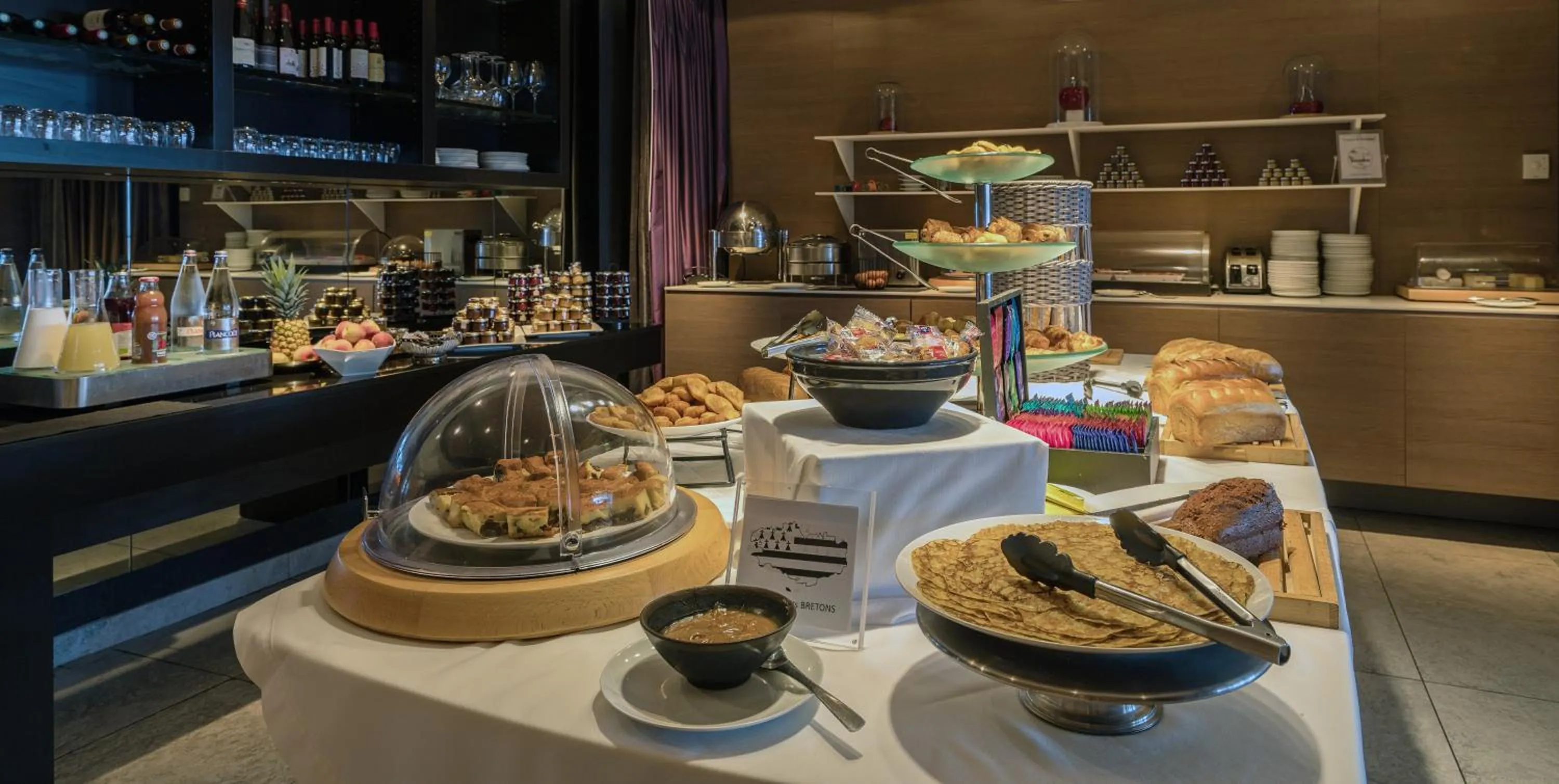 Breakfast in Spa Marin Du Val Andre Thalasso Resort