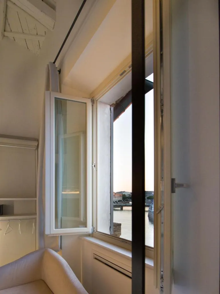 River view in Al Foro Annonario