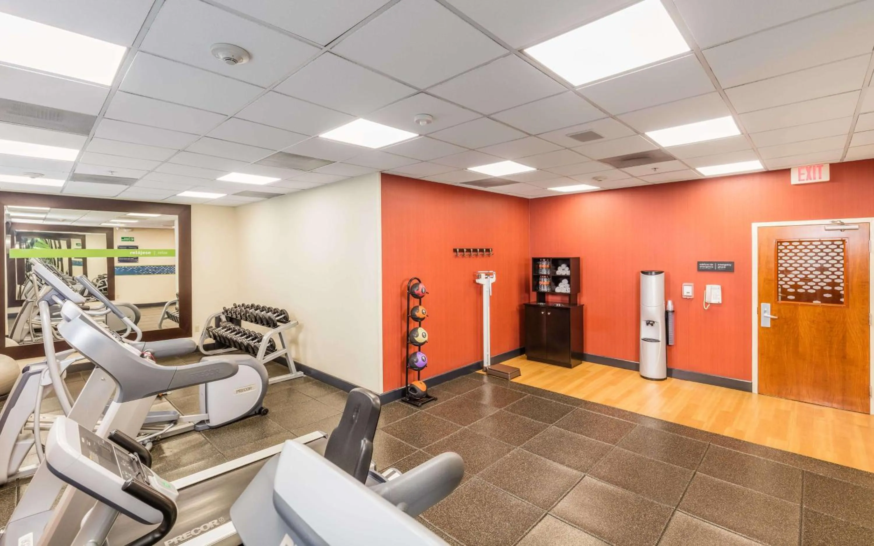 Fitness centre/facilities in Hampton by Hilton Queretaro Tecnologico