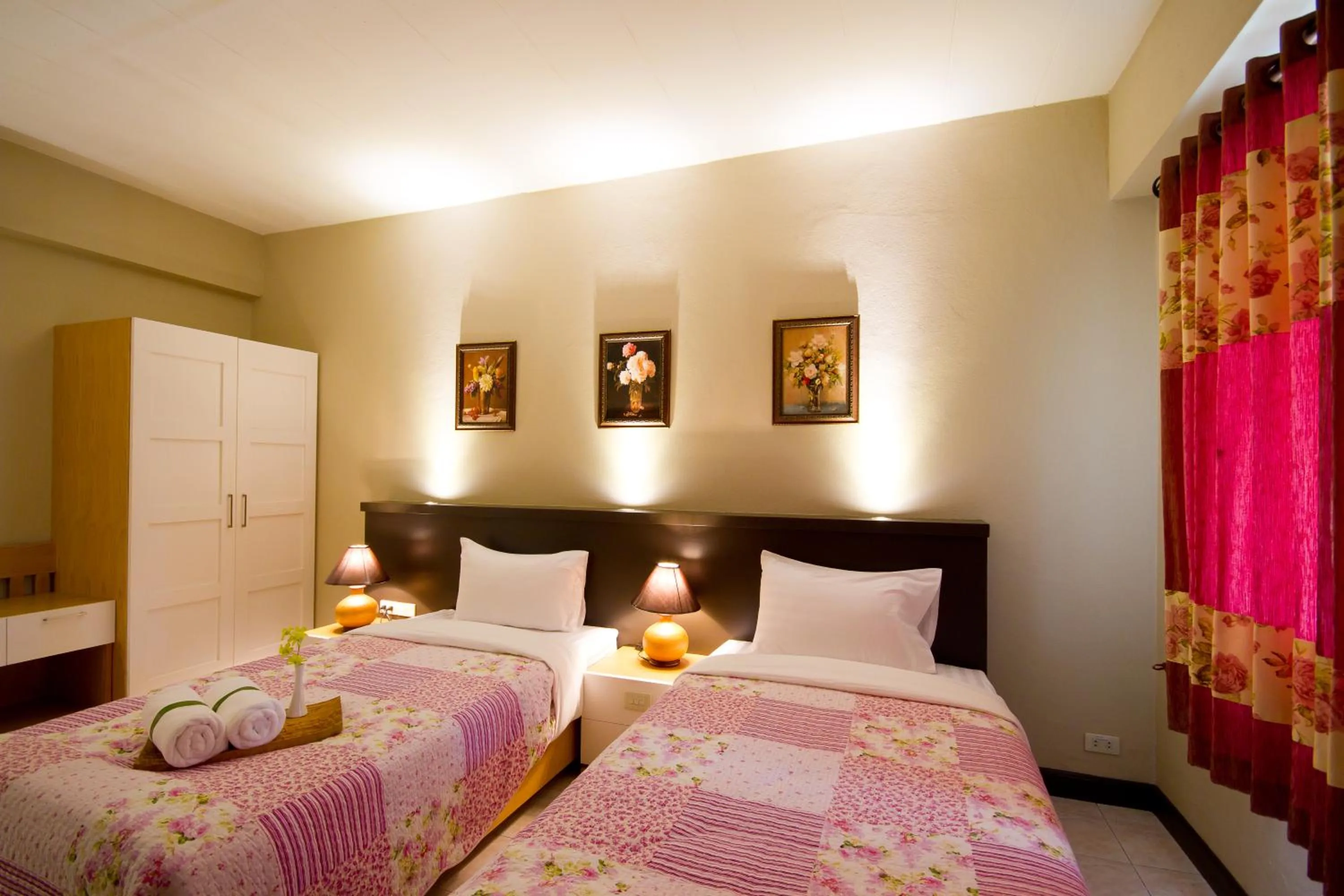 Bed in Rommai Greenpark