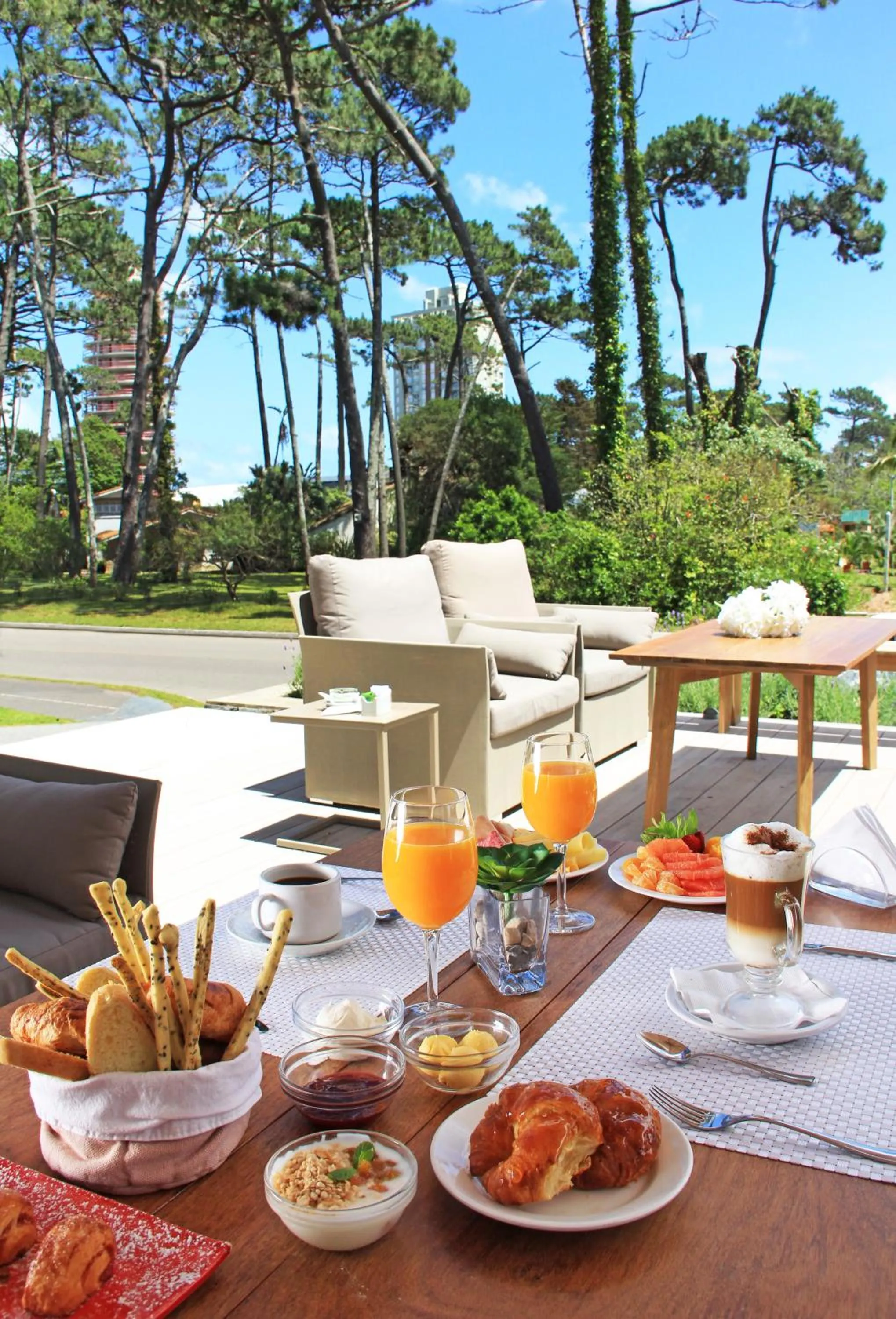 Restaurant/places to eat in AWA Boutique + Design Hotel