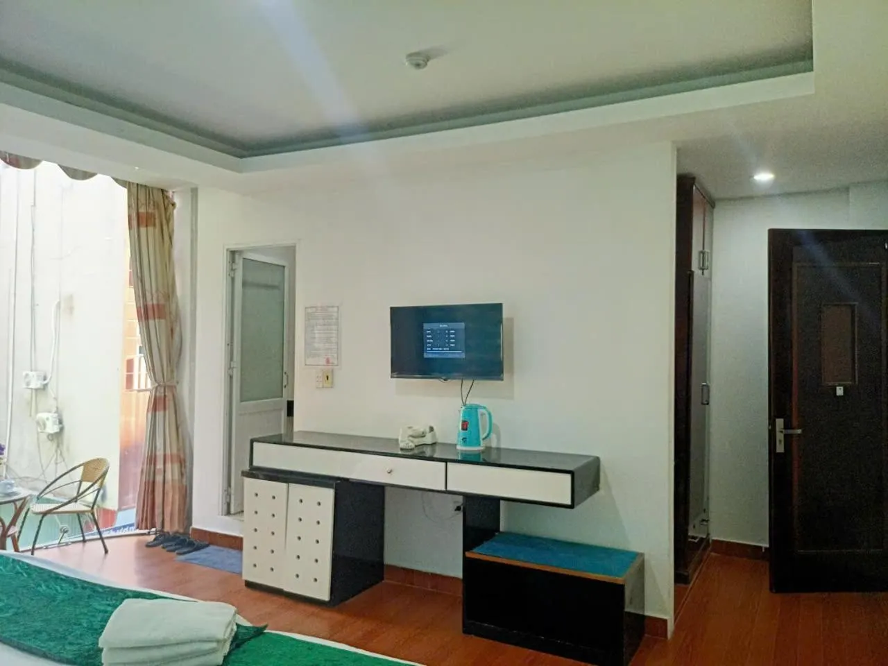 TV and multimedia, Bed in catba island hotel