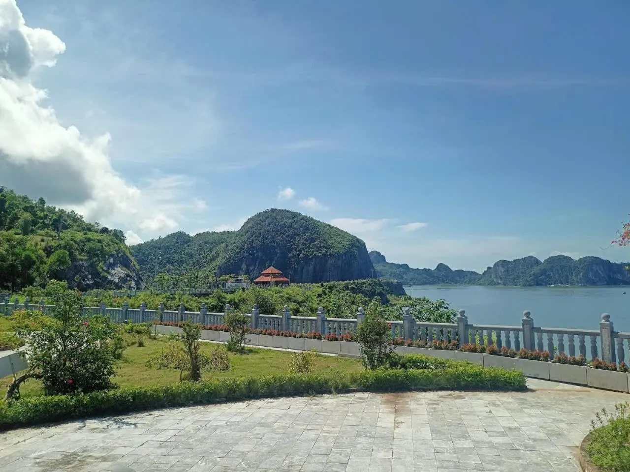 Natural landscape in catba island hotel