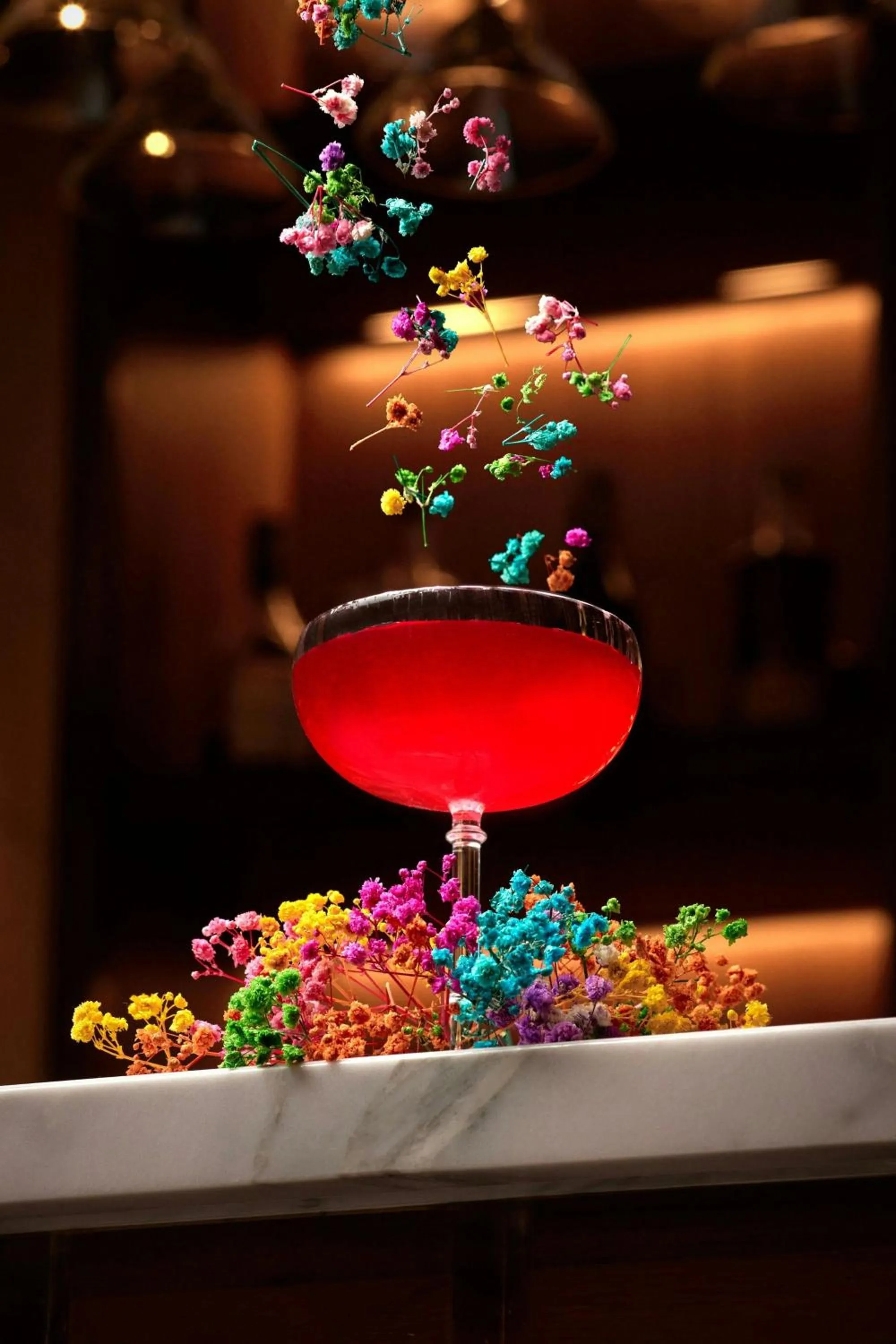 Lounge or bar in Renaissance Kuala Lumpur Hotel & Convention Centre