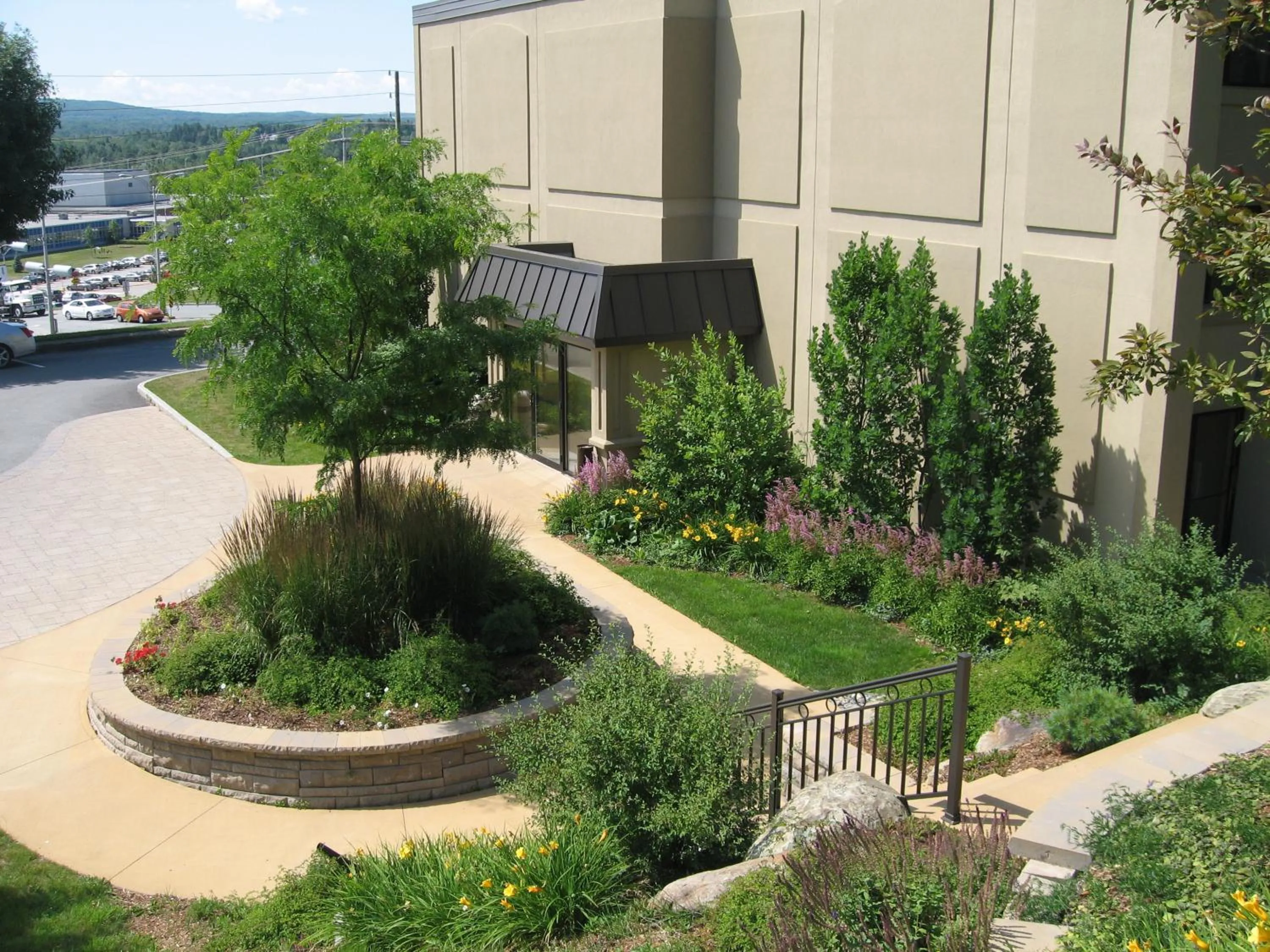 Facade/entrance in Le President Sherbrooke