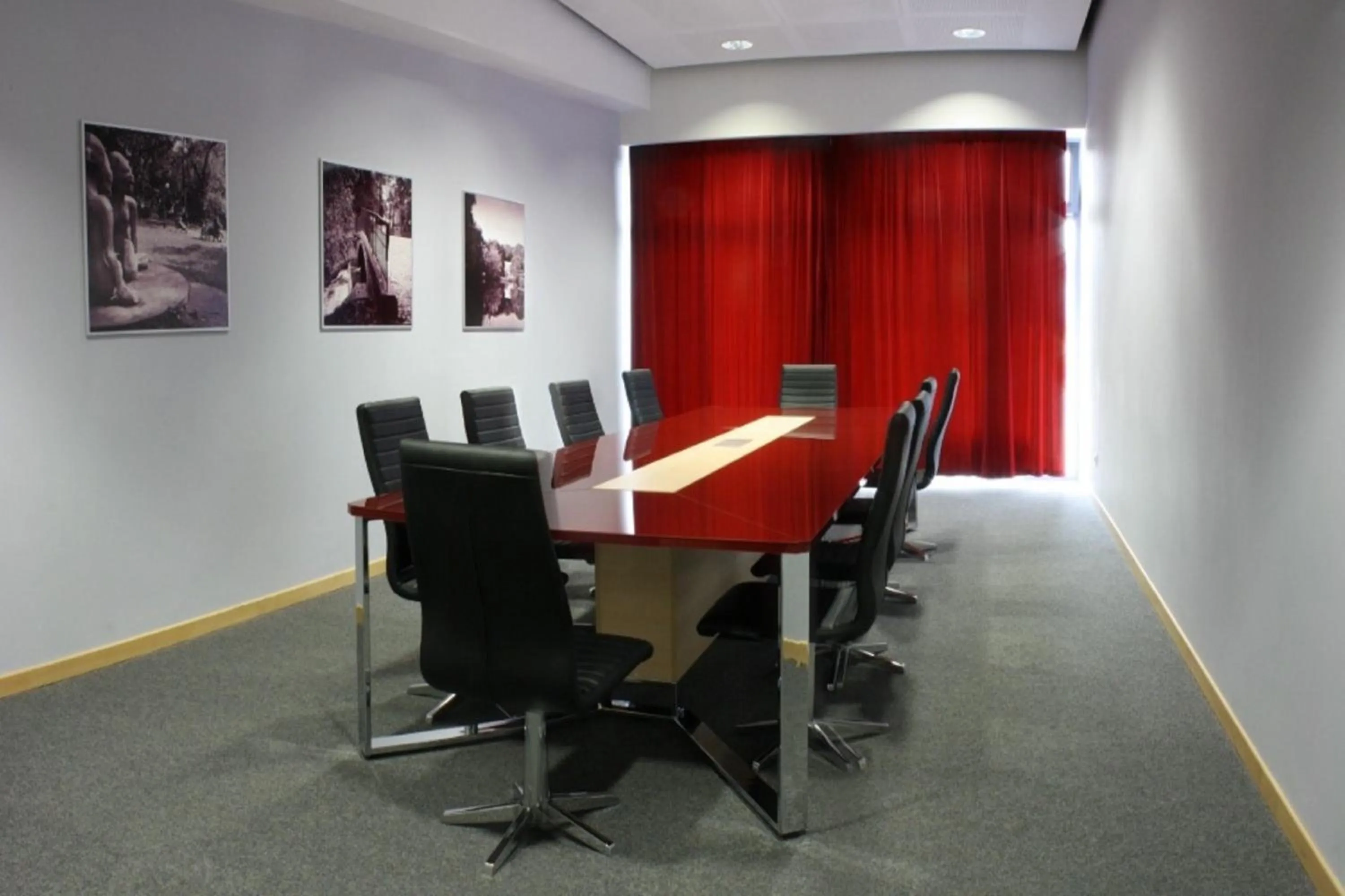 Business facilities in Hotel Poznański A2