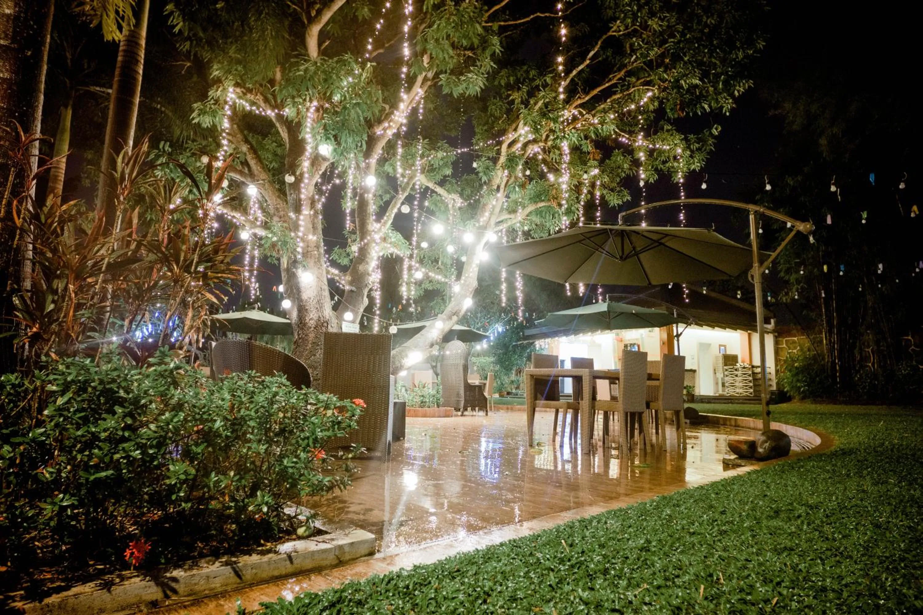 Property Building in The Farmhouse By EDL