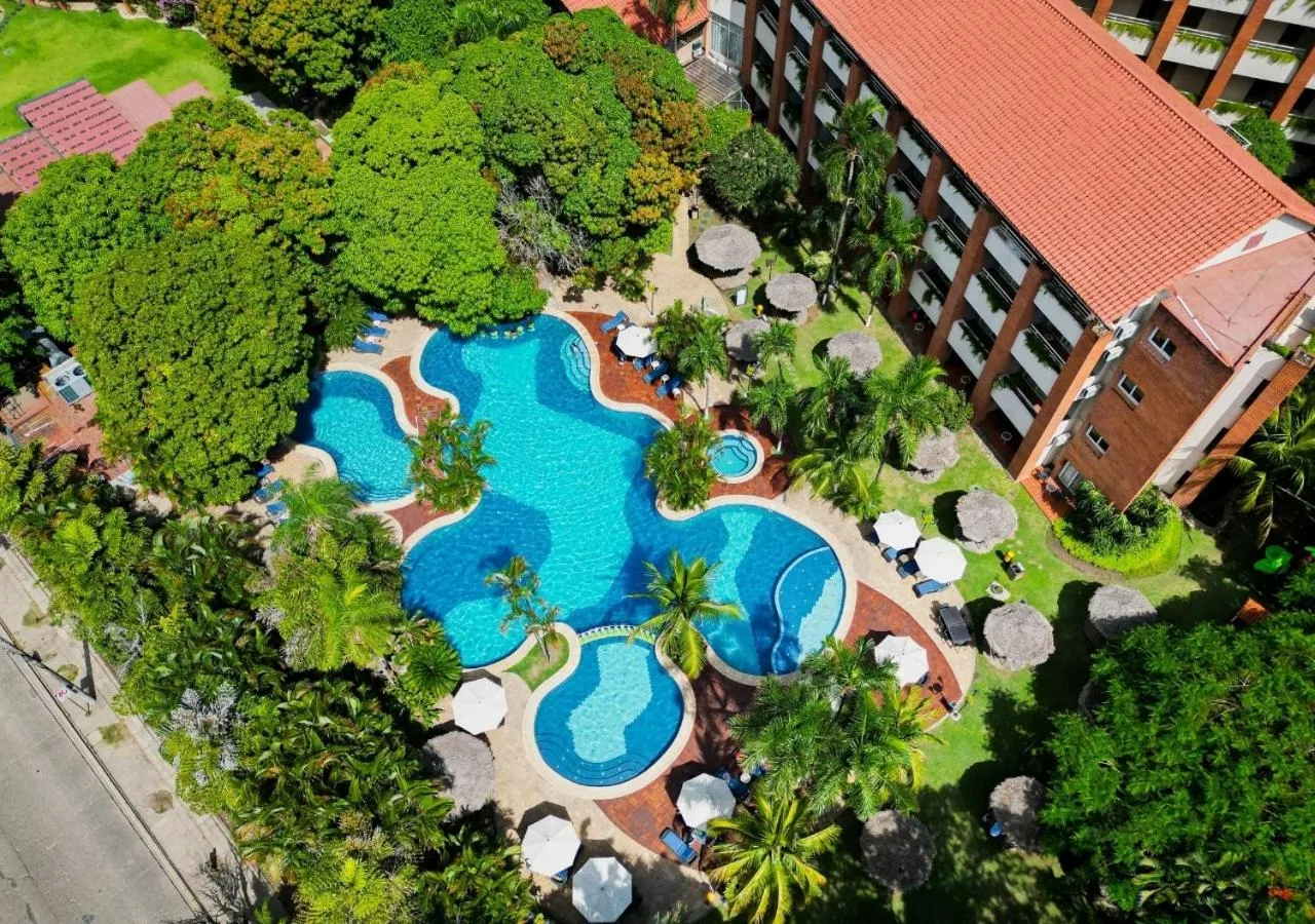 Property building in Hotel Camino Real