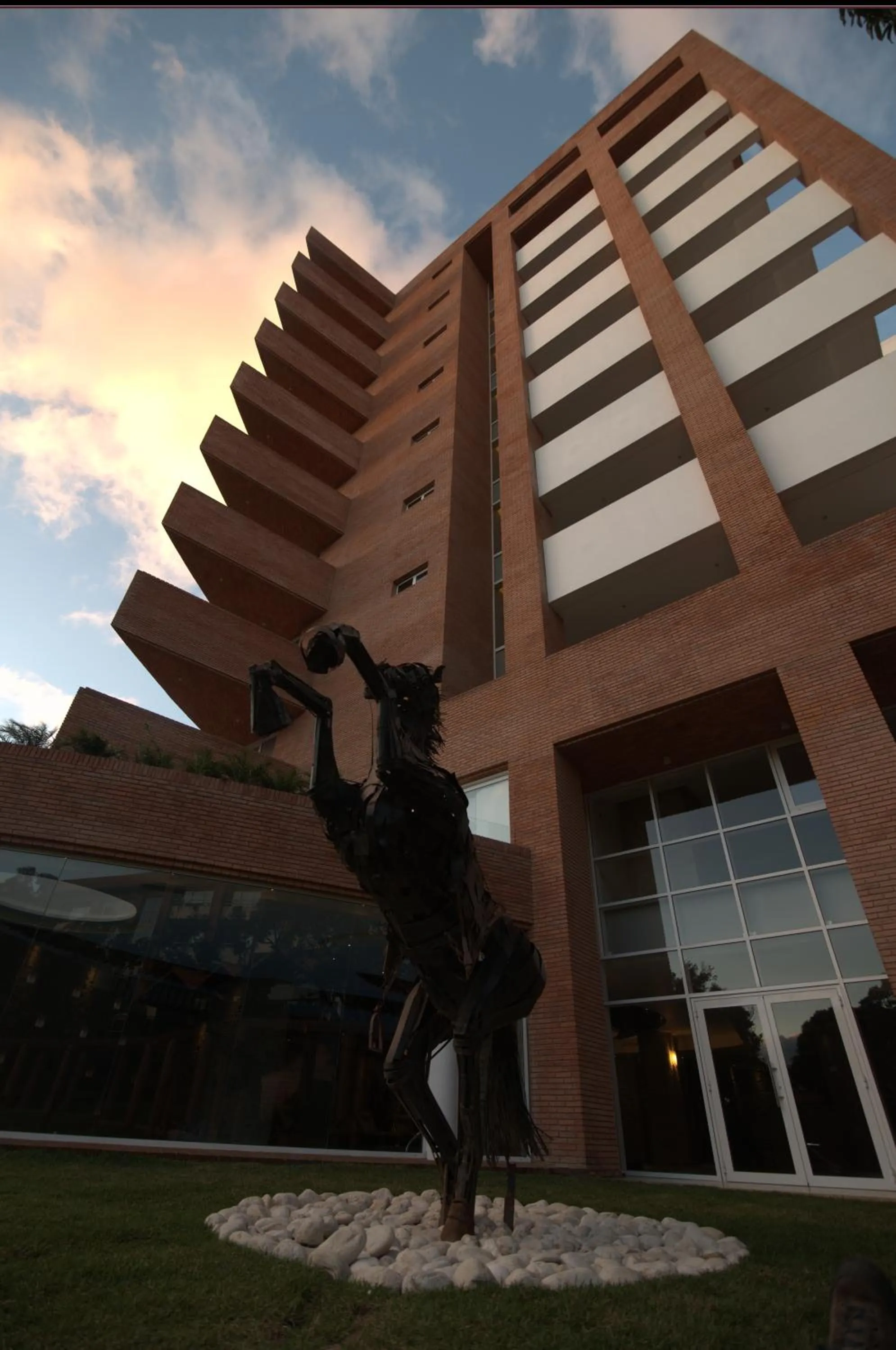 Facade/entrance in Hotel Camino Real