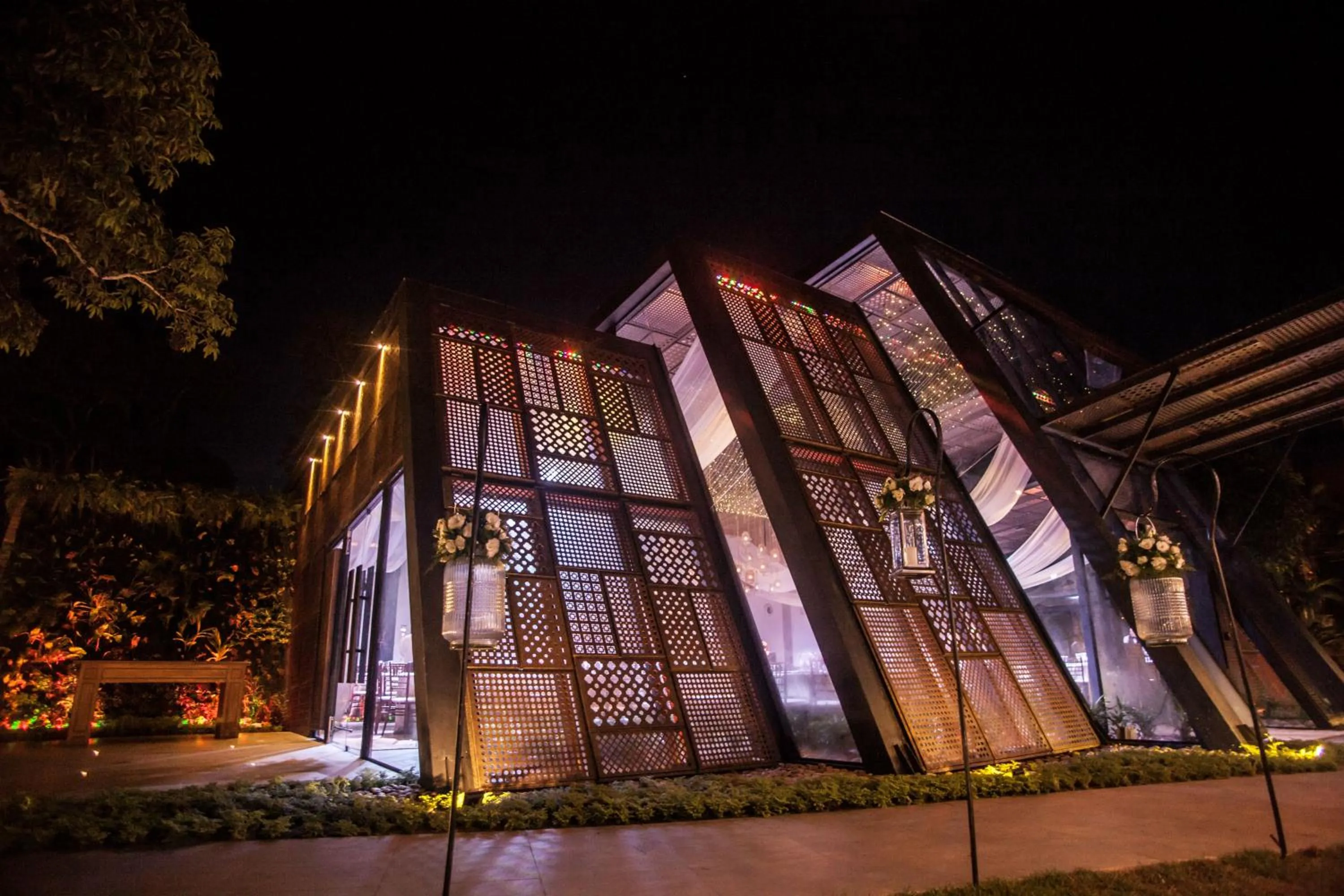 Business facilities in Hotel Camino Real