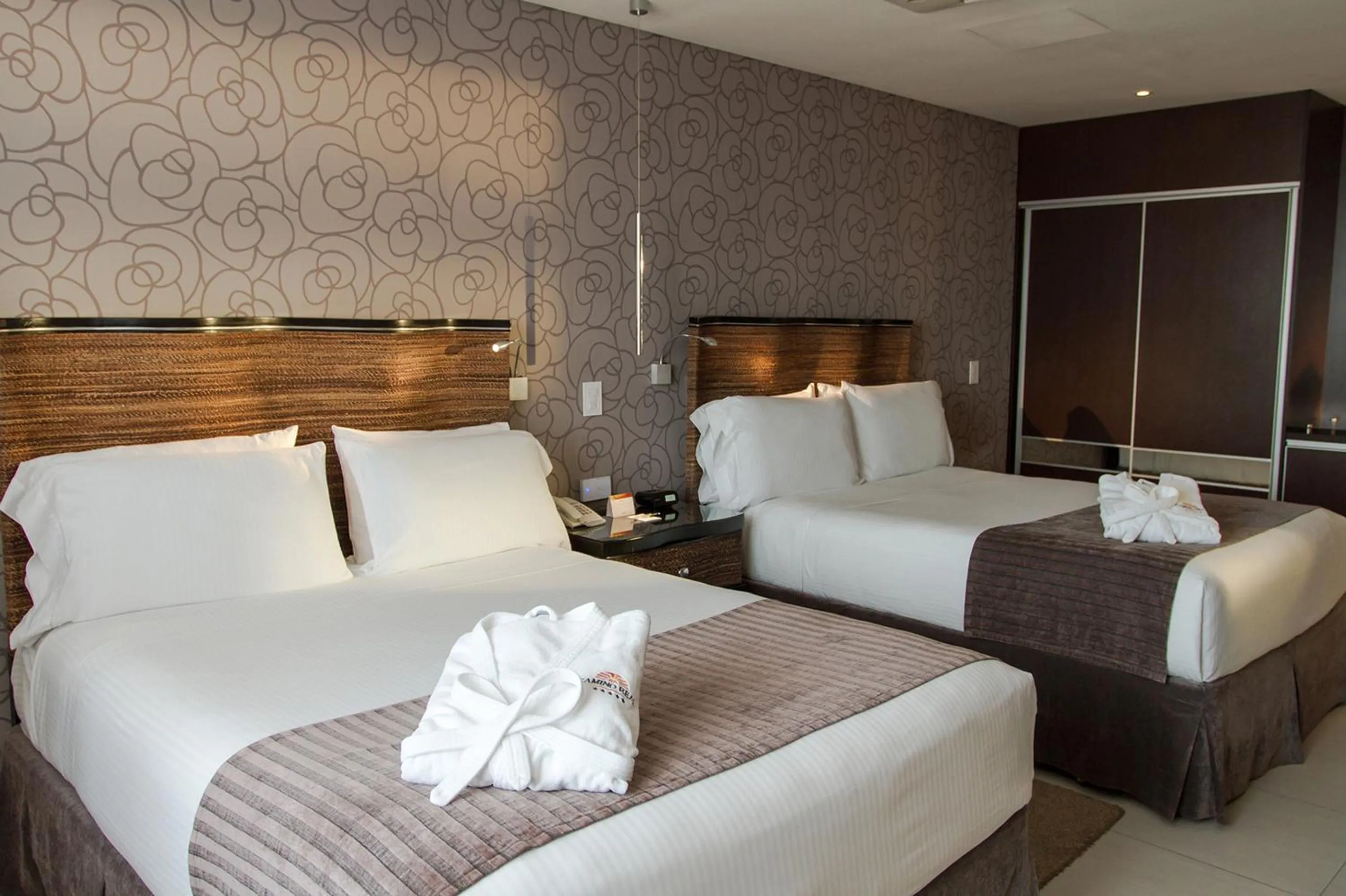 Photo of the whole room, Bed in Hotel Camino Real