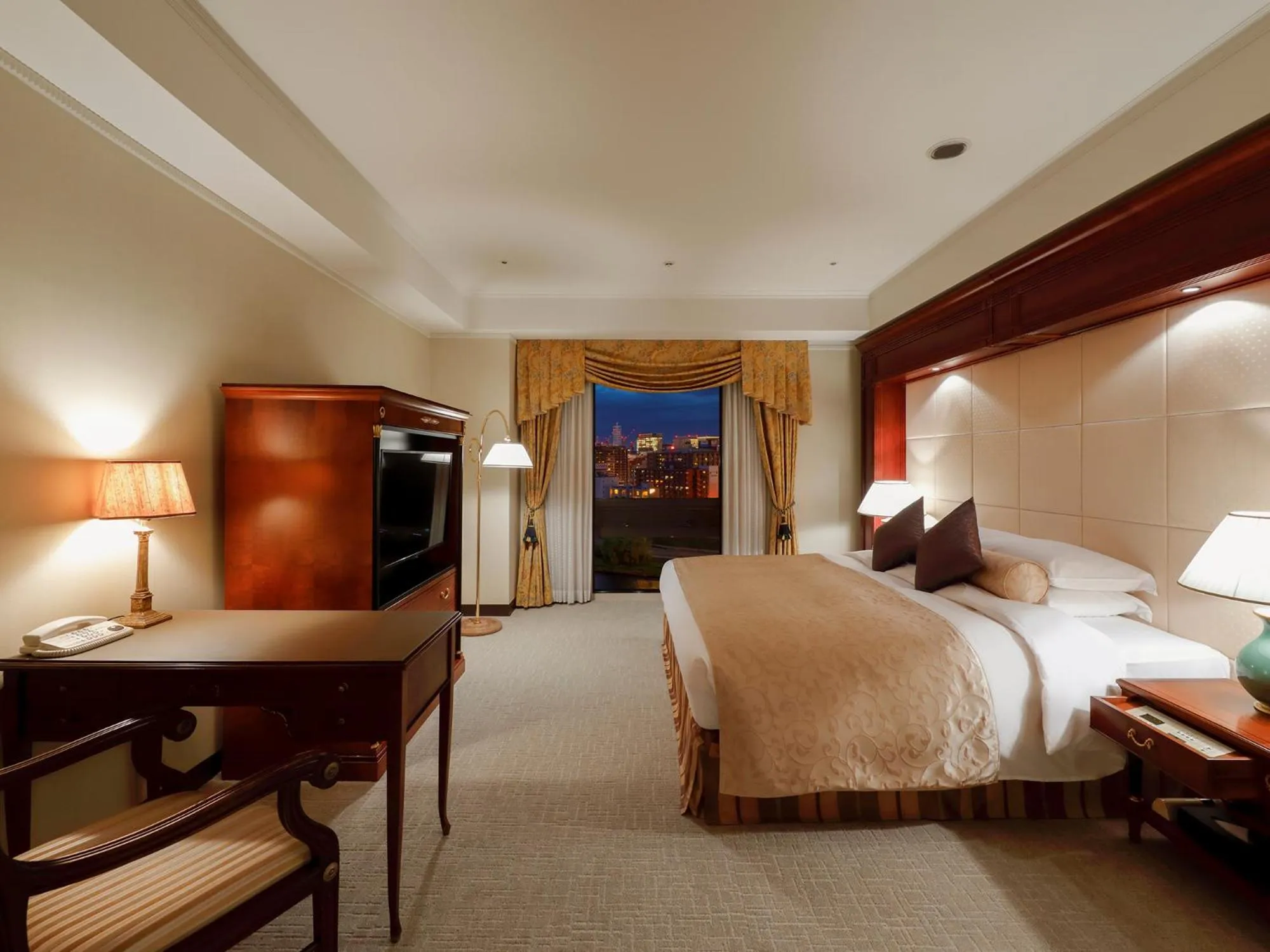 Photo of the whole room, Bed in Premier Hotel -Tsubaki- Sapporo