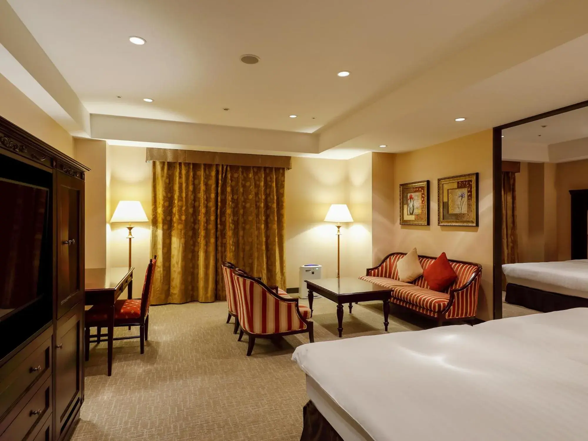 4 Beds Room - Non Smoking in Premier Hotel -Tsubaki- Sapporo 4 Beds Room - Non Smoking in Premier Hotel -Tsubaki- Sapporo