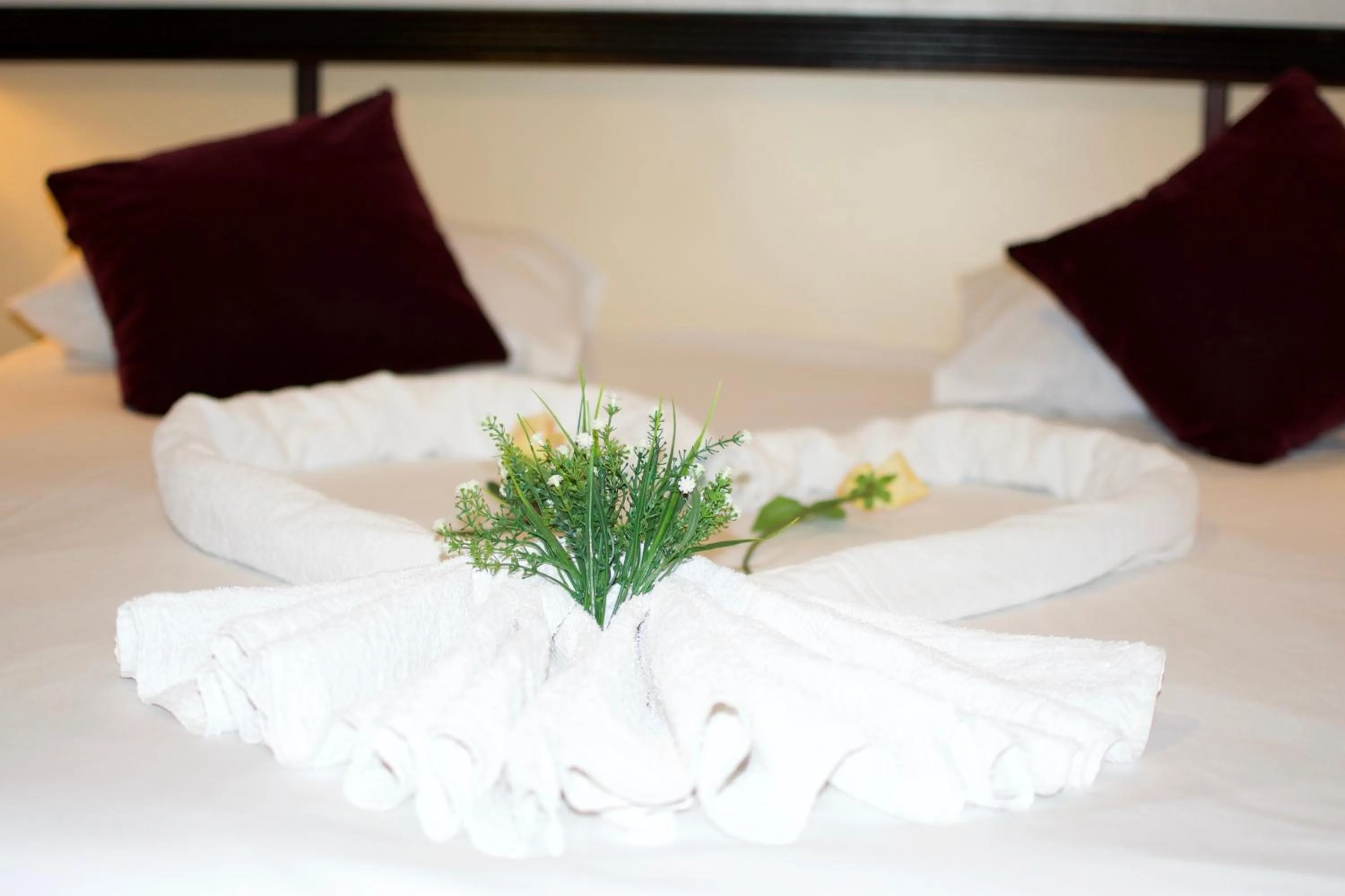 Bedroom, Bed in Hotel Le Paris