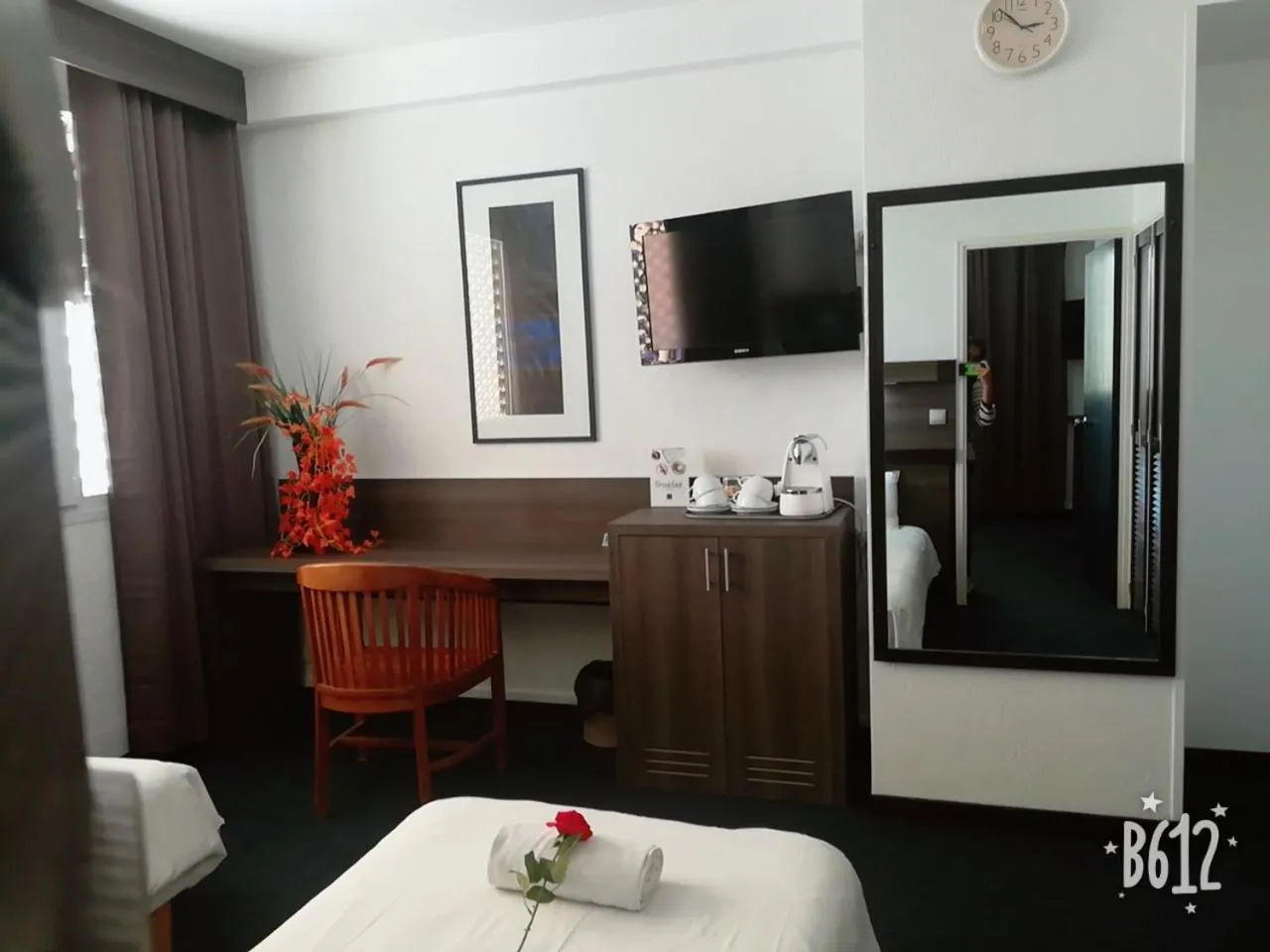 Bedroom, Bed in Hotel Le Paris