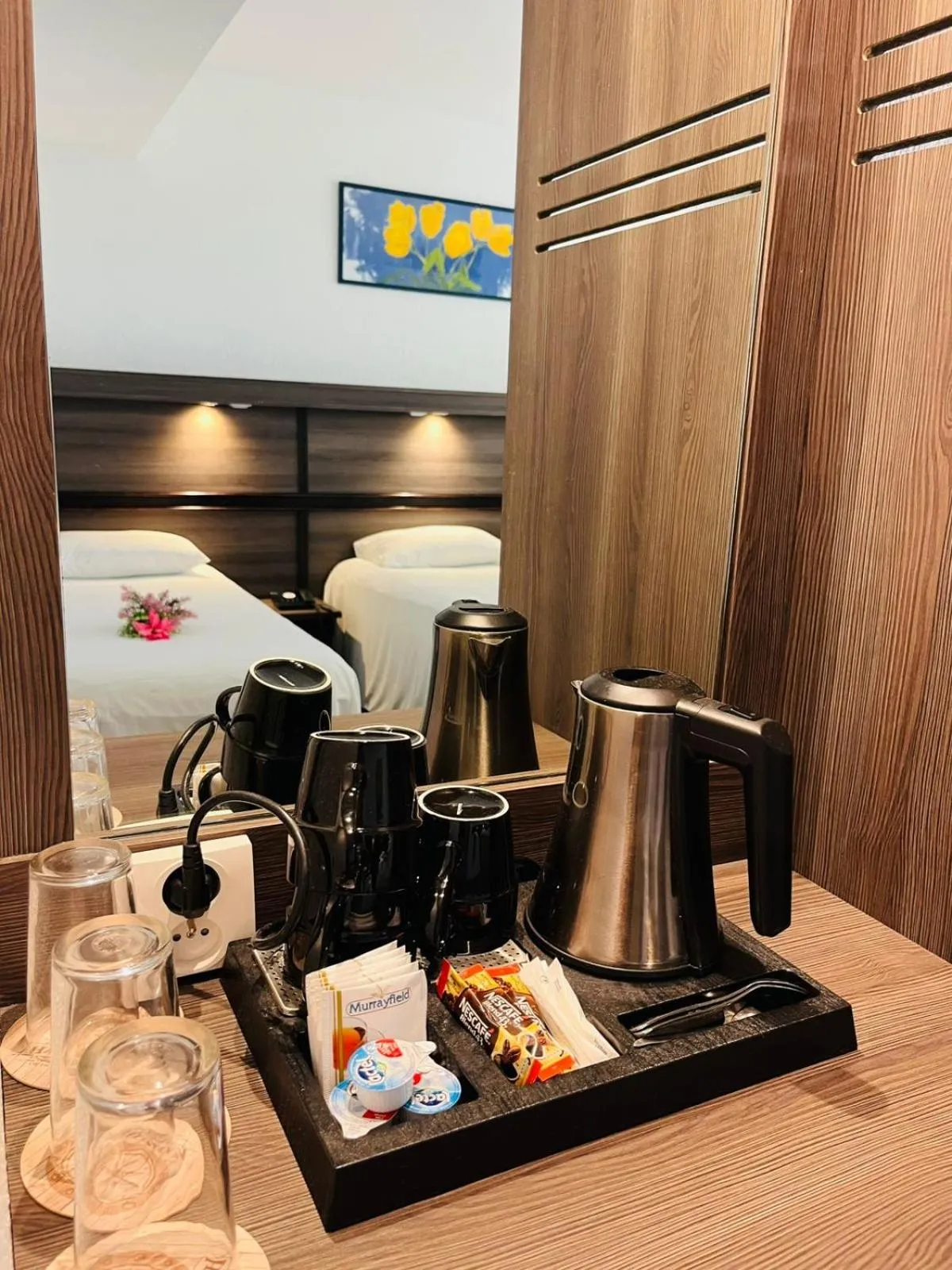 Coffee/tea facilities in Hotel Le Paris