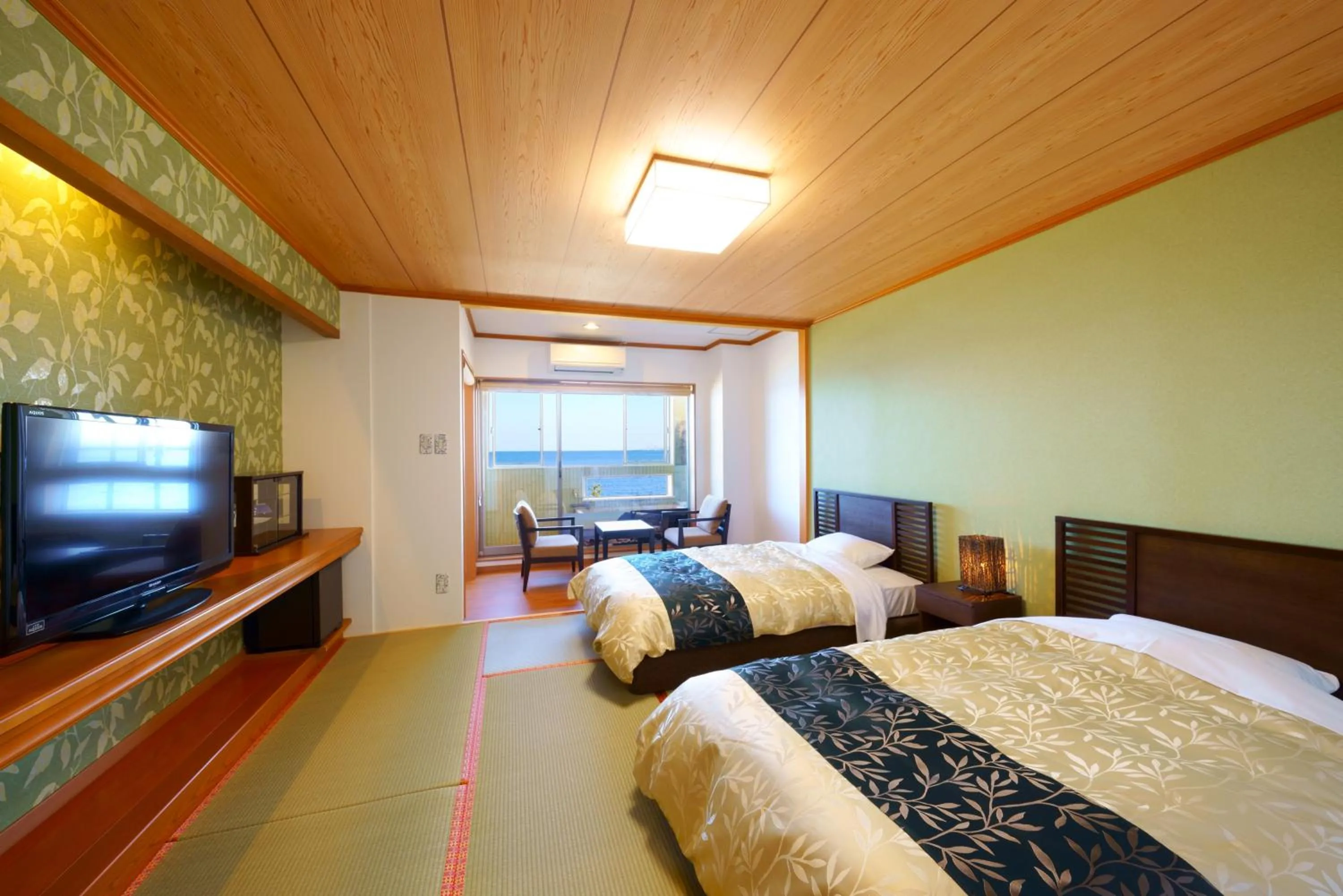 Bed in Tenku Yubo Seikaiso