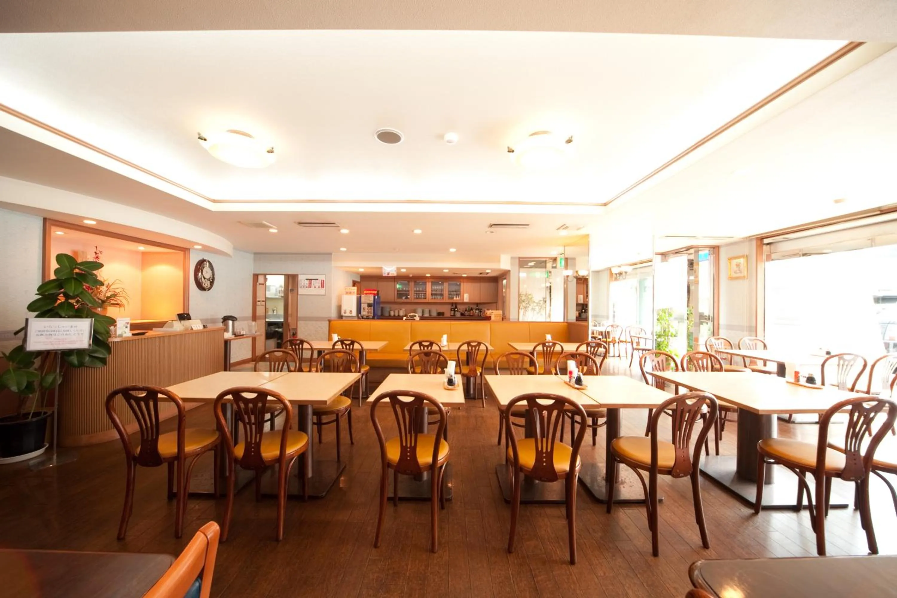 Restaurant/places to eat in Hotel Seawave Beppu