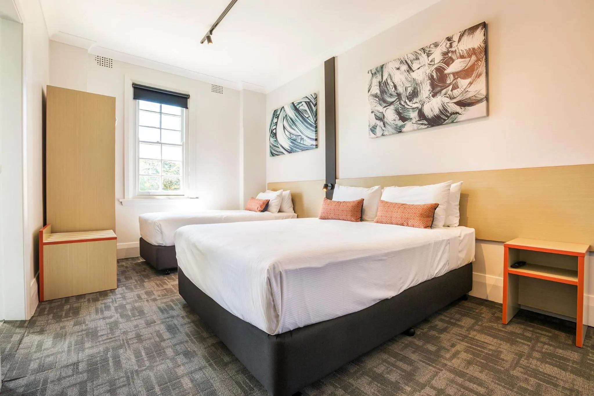 Bedroom, Bed in Nightcap at Regents Park Hotel