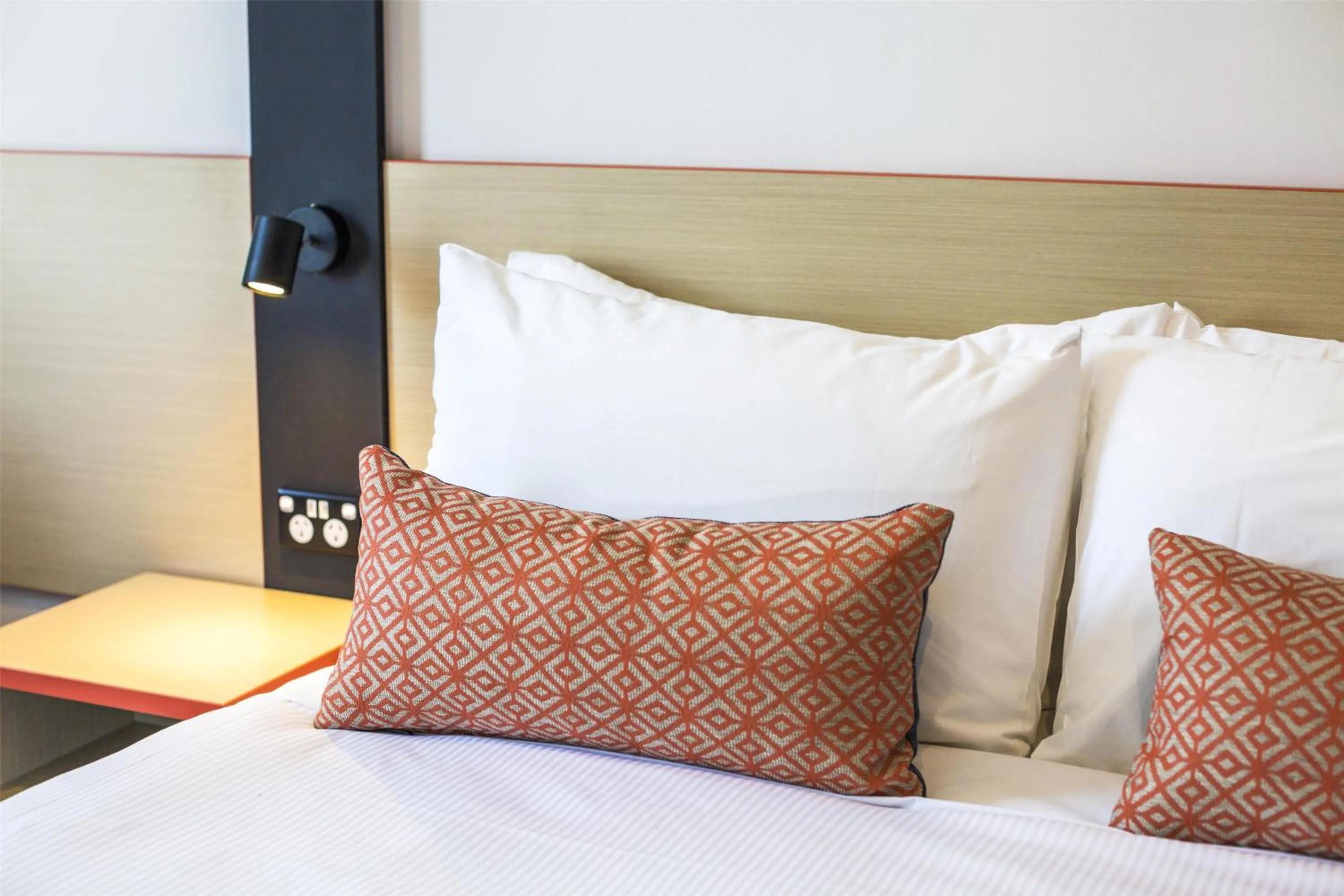 Bedroom, Bed in Nightcap at Regents Park Hotel