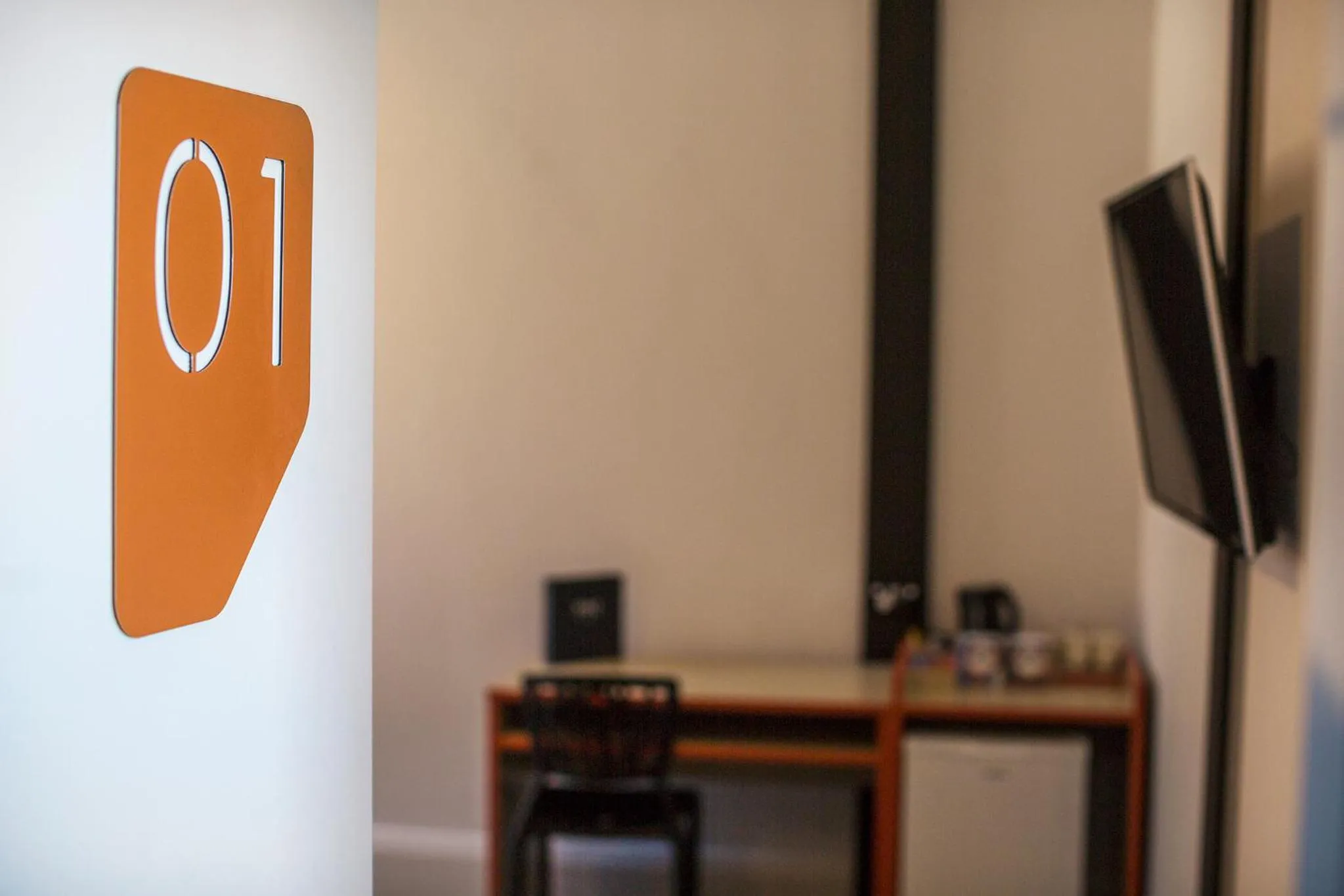 TV and multimedia in Nightcap at Regents Park Hotel