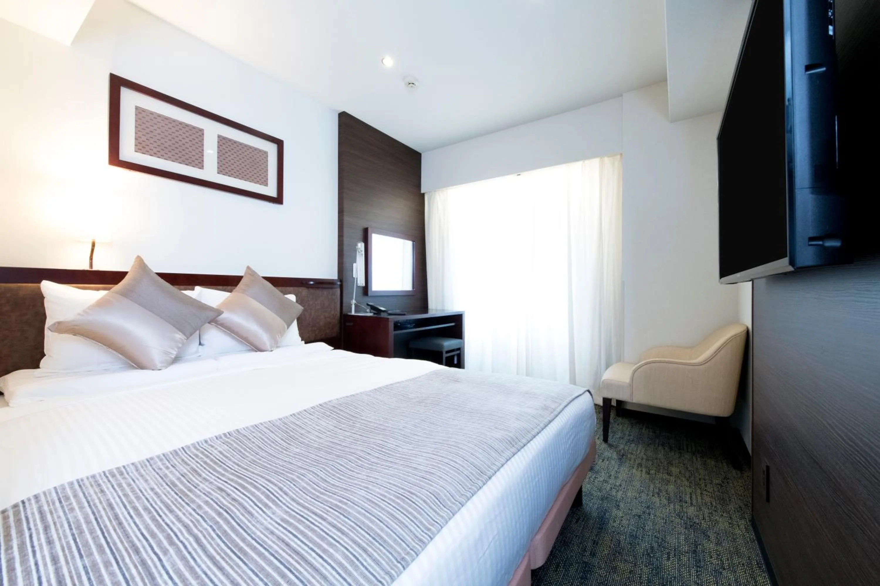 Photo of the whole room, Bed in HOTEL MYSTAYS Fukuoka Tenjin