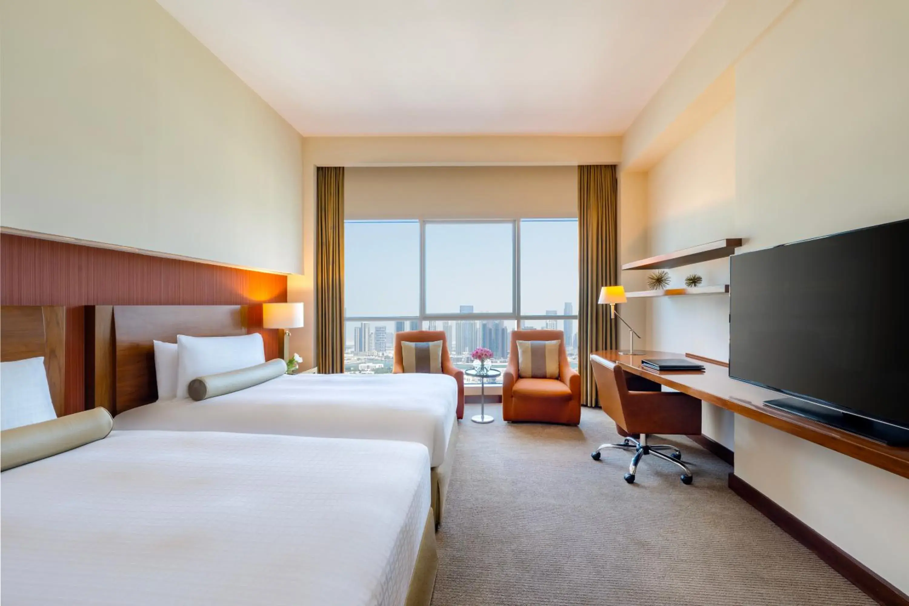 Club Room with Lounge Access in Grand Millennium Al Wahda Hotel and Executive Apartments Abu Dhabi Club Room with Lounge Access in Grand Millennium Al Wahda Hotel and Executive Apartments Abu Dhabi