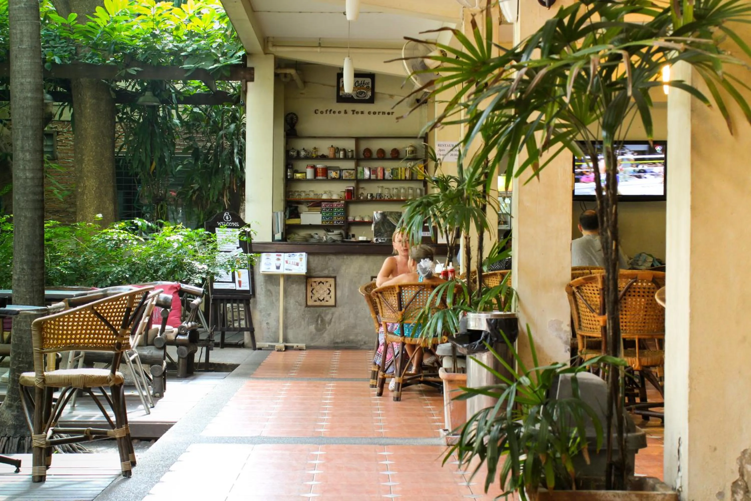 Restaurant/places to eat in Lamphuhouse Bangkok