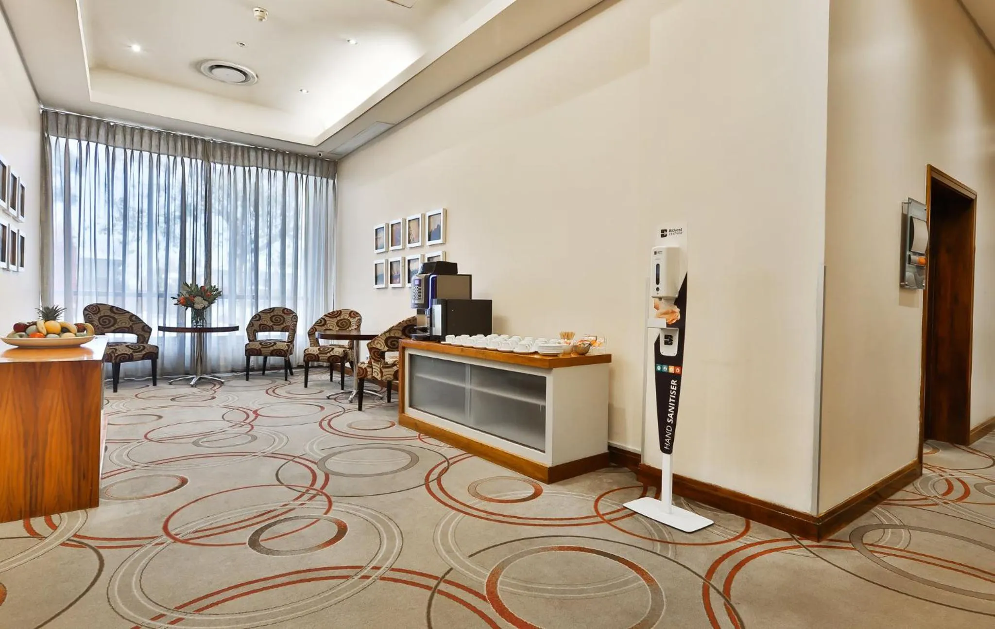 Meeting/conference room in Holiday Inn Johannesburg-Rosebank by IHG