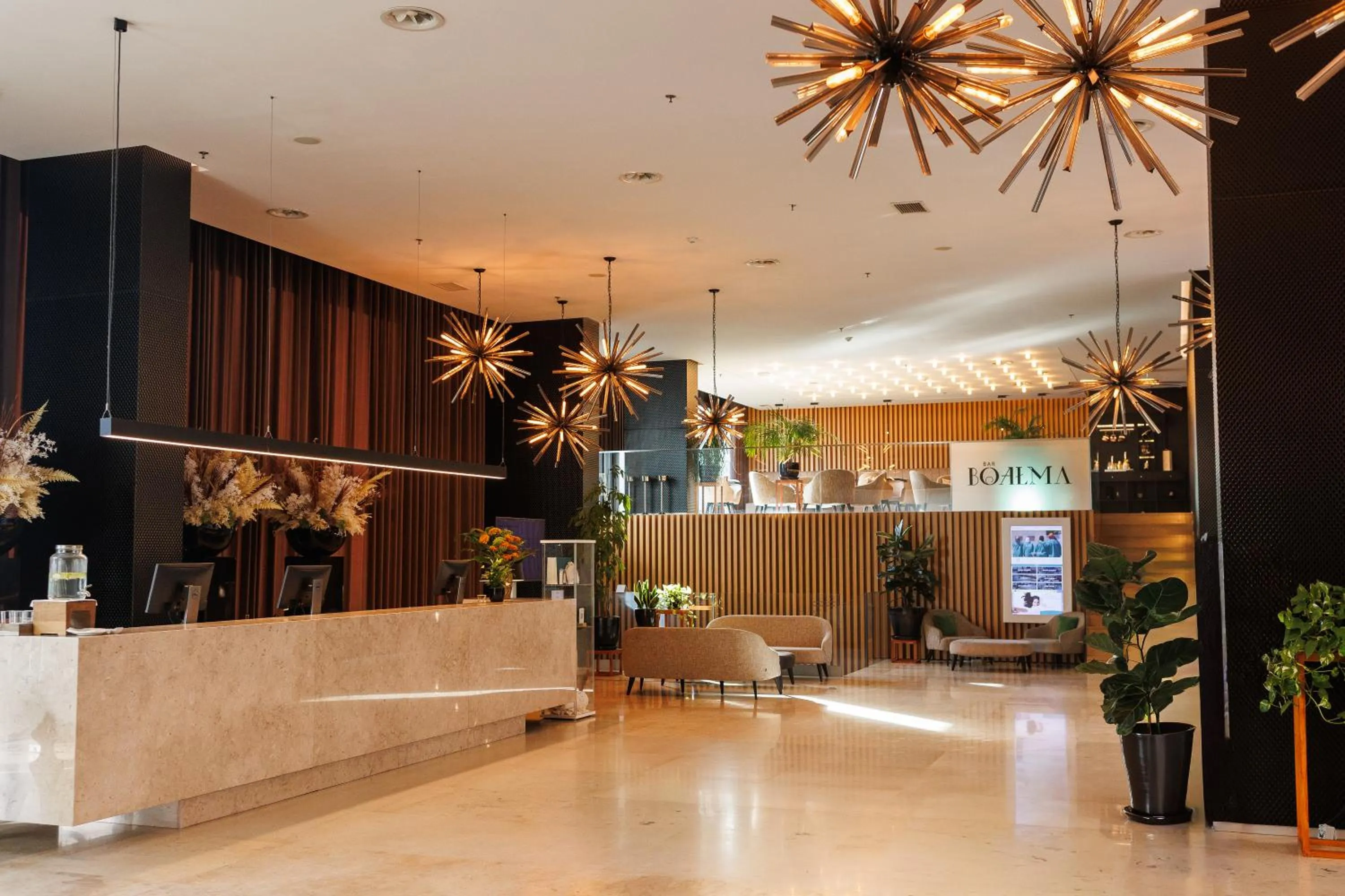 Lobby or reception in Iberostar Selection Lisboa