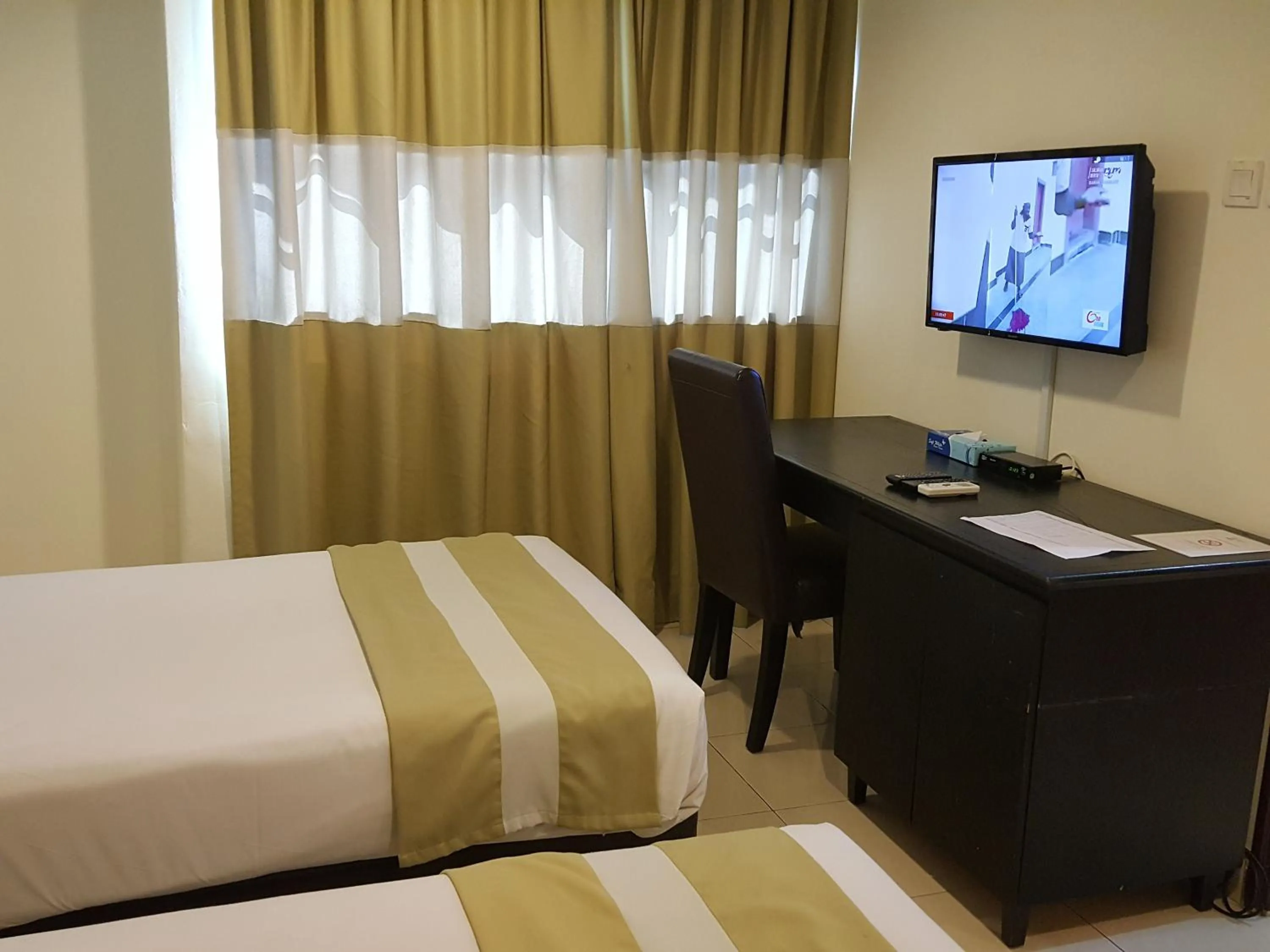 TV/Entertainment Center in eRYA by SURIA Johor Bahru