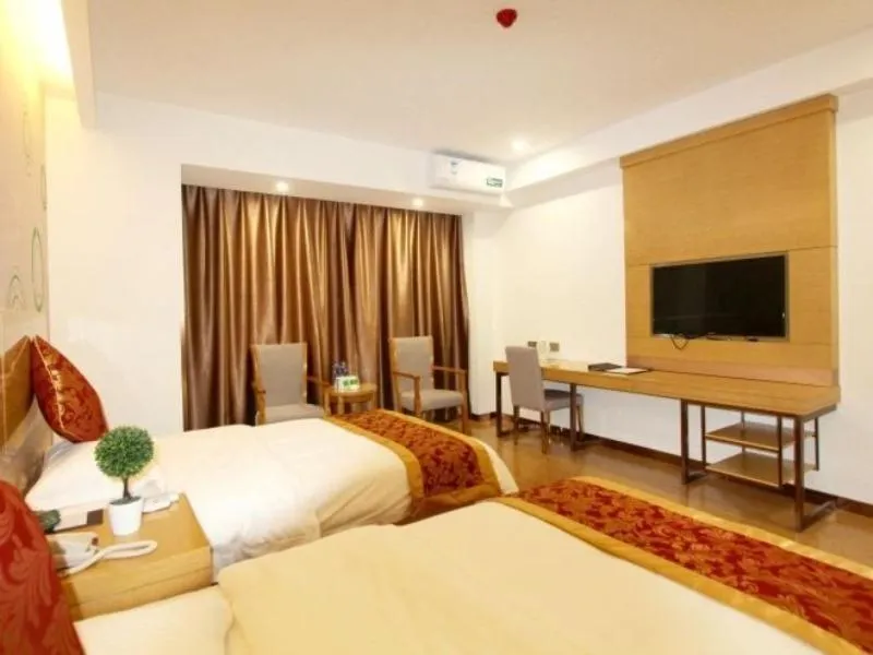 Bed in GreenTree Inn Zhejiang Jiaxing Xiuzhou District Wangjiangjin Town Business Hotel