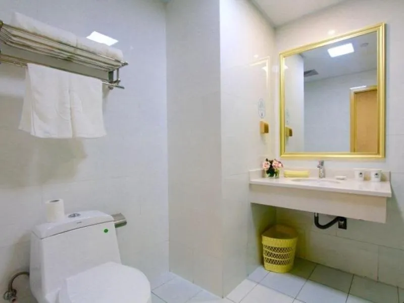 GreenTree Inn Zhejiang Jiaxing Xiuzhou District Wangjiangjin Town Business Hotel