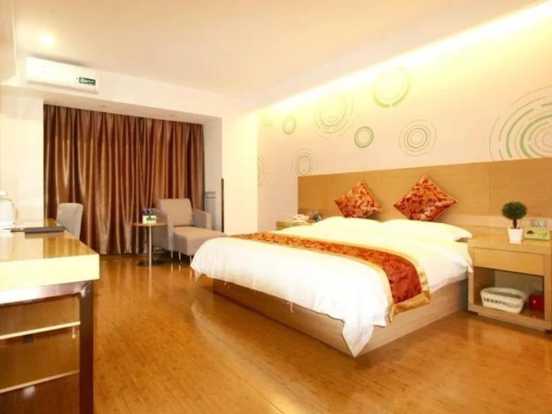 Bed in GreenTree Inn Zhejiang Jiaxing Xiuzhou District Wangjiangjin Town Business Hotel