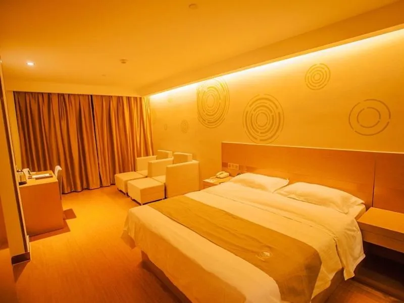 Bed in GreenTree Inn Jiangsu Nanjing Jiangning University Chenjiaoyuan Metro Station Express Hotel