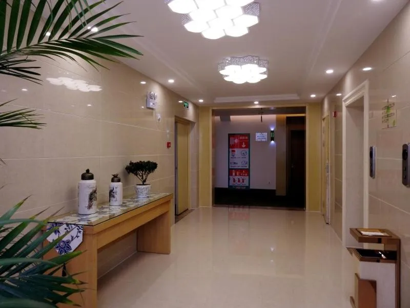 Property building in GreenTree Inn Hefei Feidong New District Huishang City Express Hotel