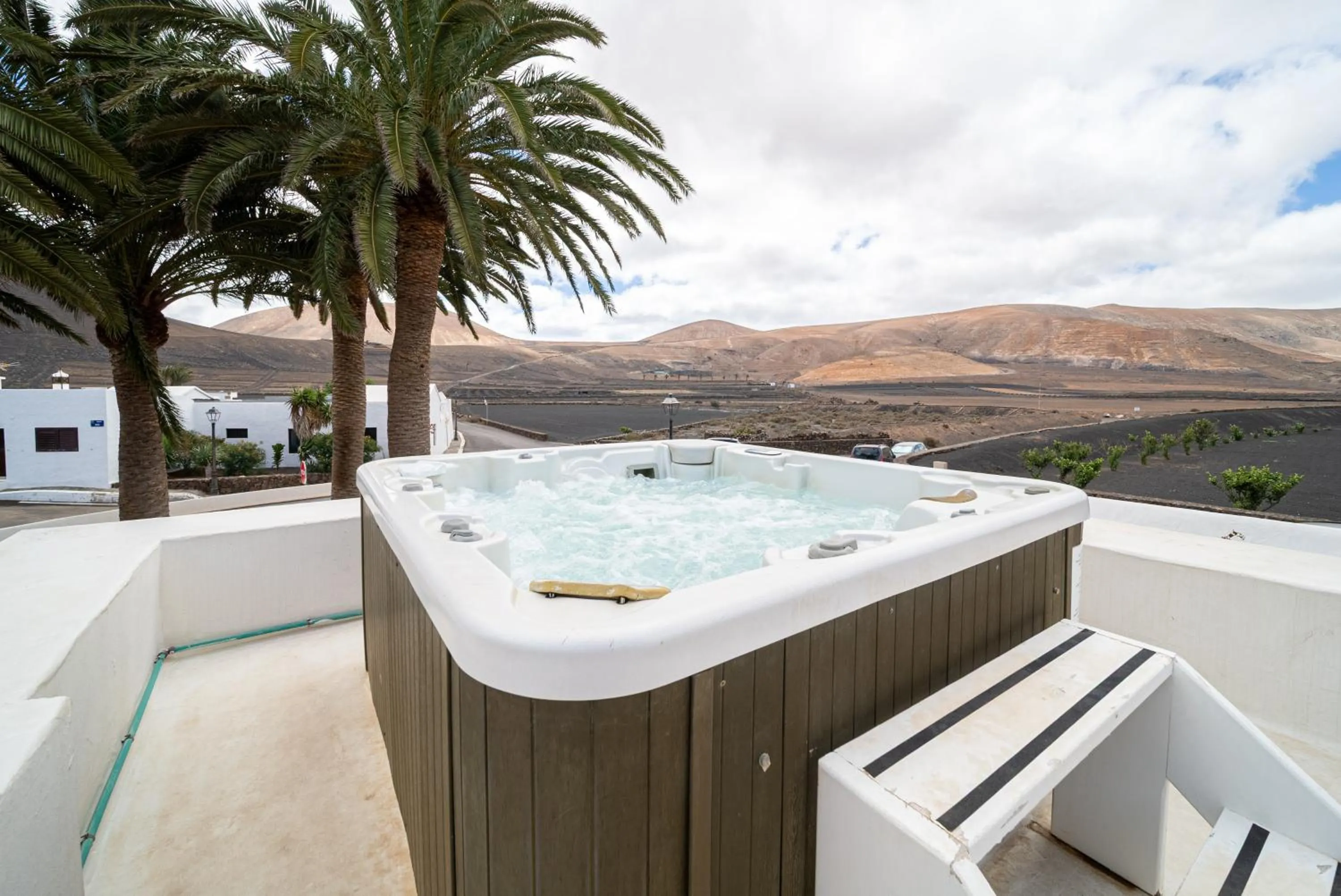 Hot Tub in La Casona de Yaiza I Hotel Emblematico