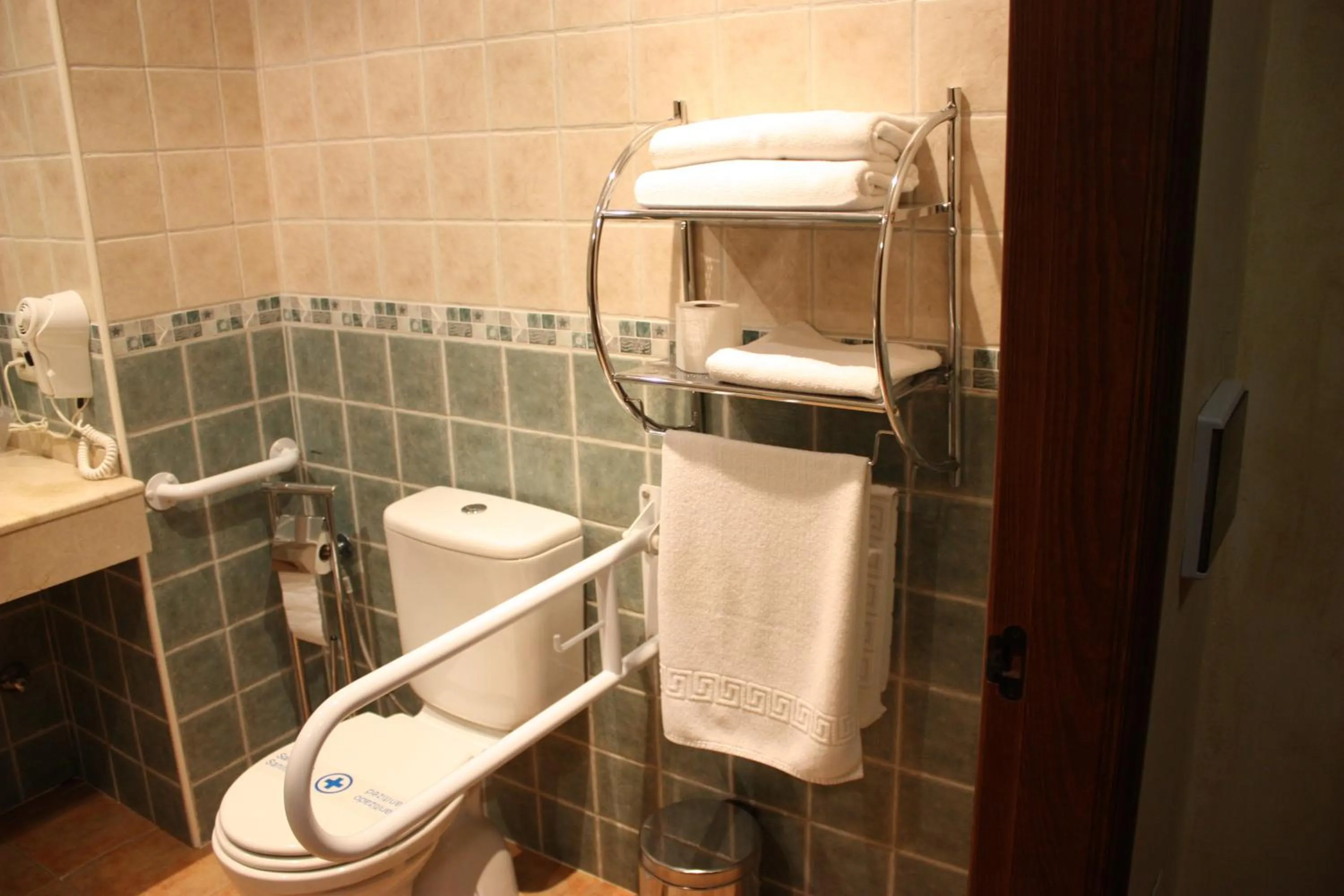 Bathroom in Hotel Don Pero