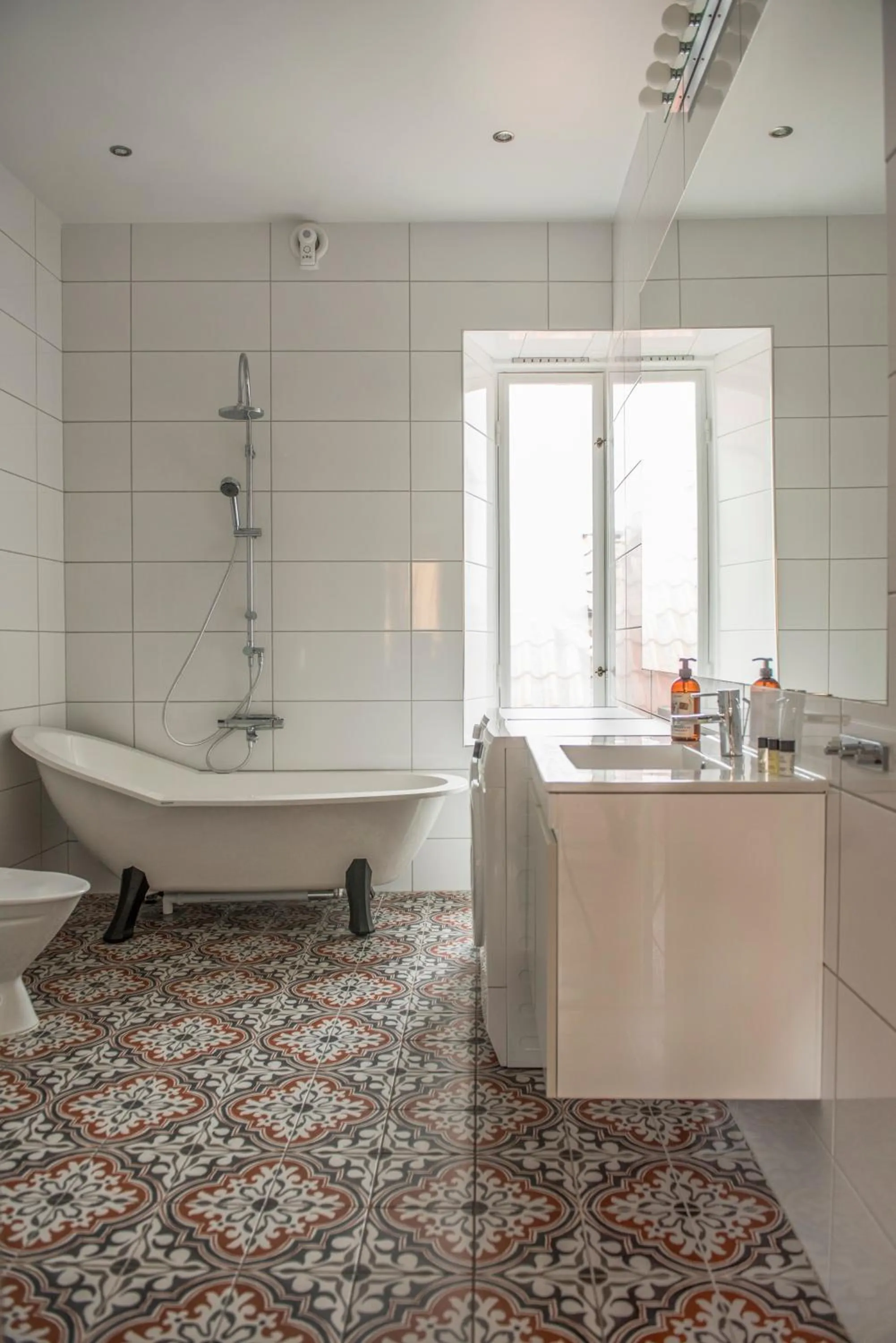 Bathroom in Donners Hotell