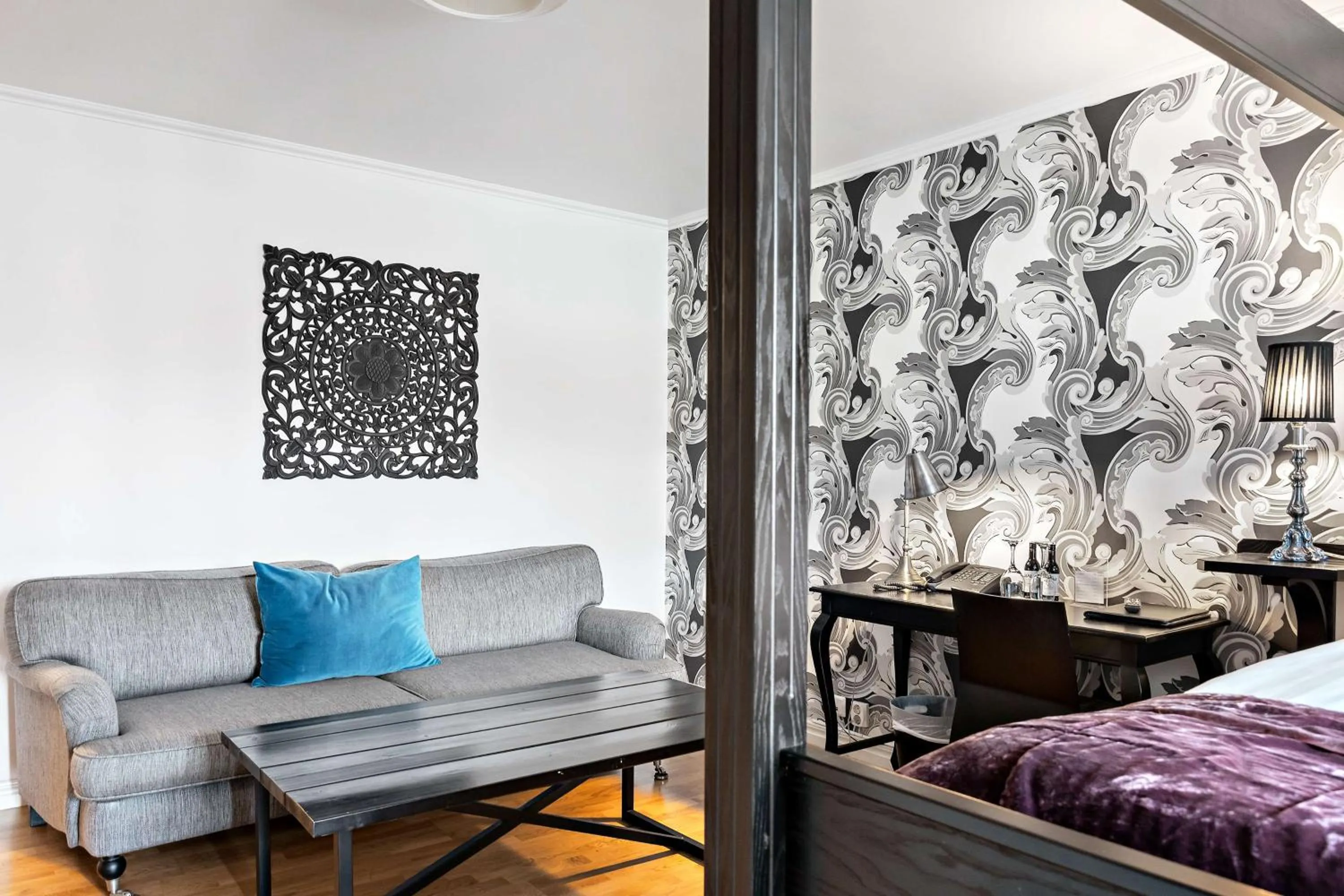 Bedroom, Bed in Donners Hotell